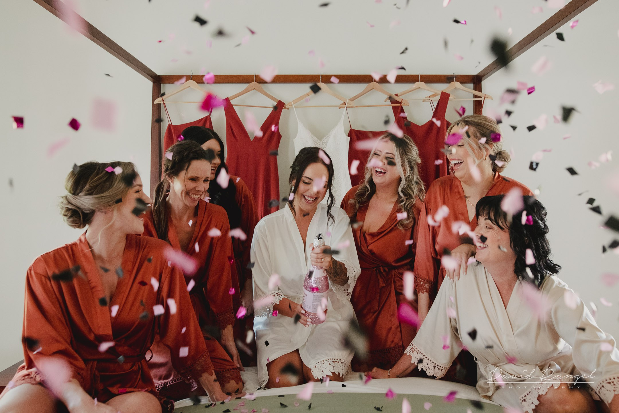 Classic Weddings. Destination wedding photographer based in Cancun and Riviera Maya with service worldwide