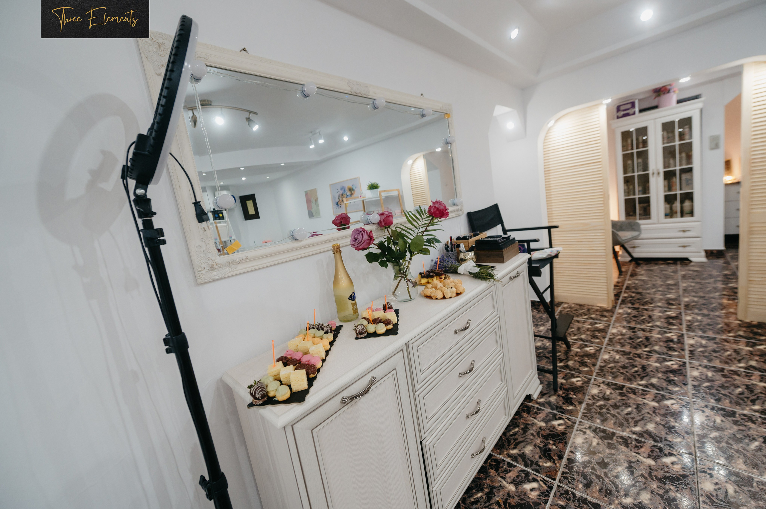 Three Elements. Laurentiu Stefan StoryTeller