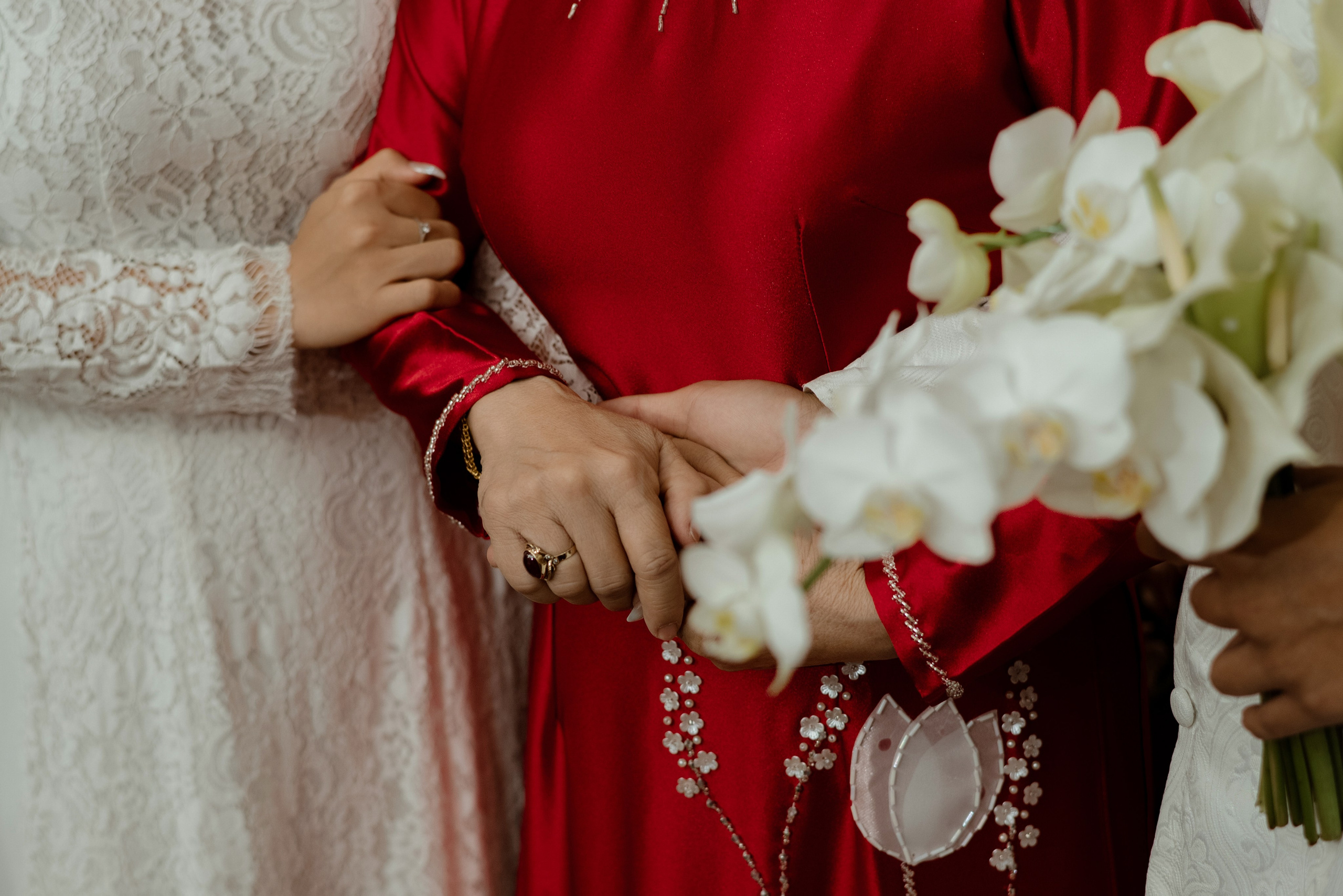 Man + Thu | Photojournalism. BenColor Studio