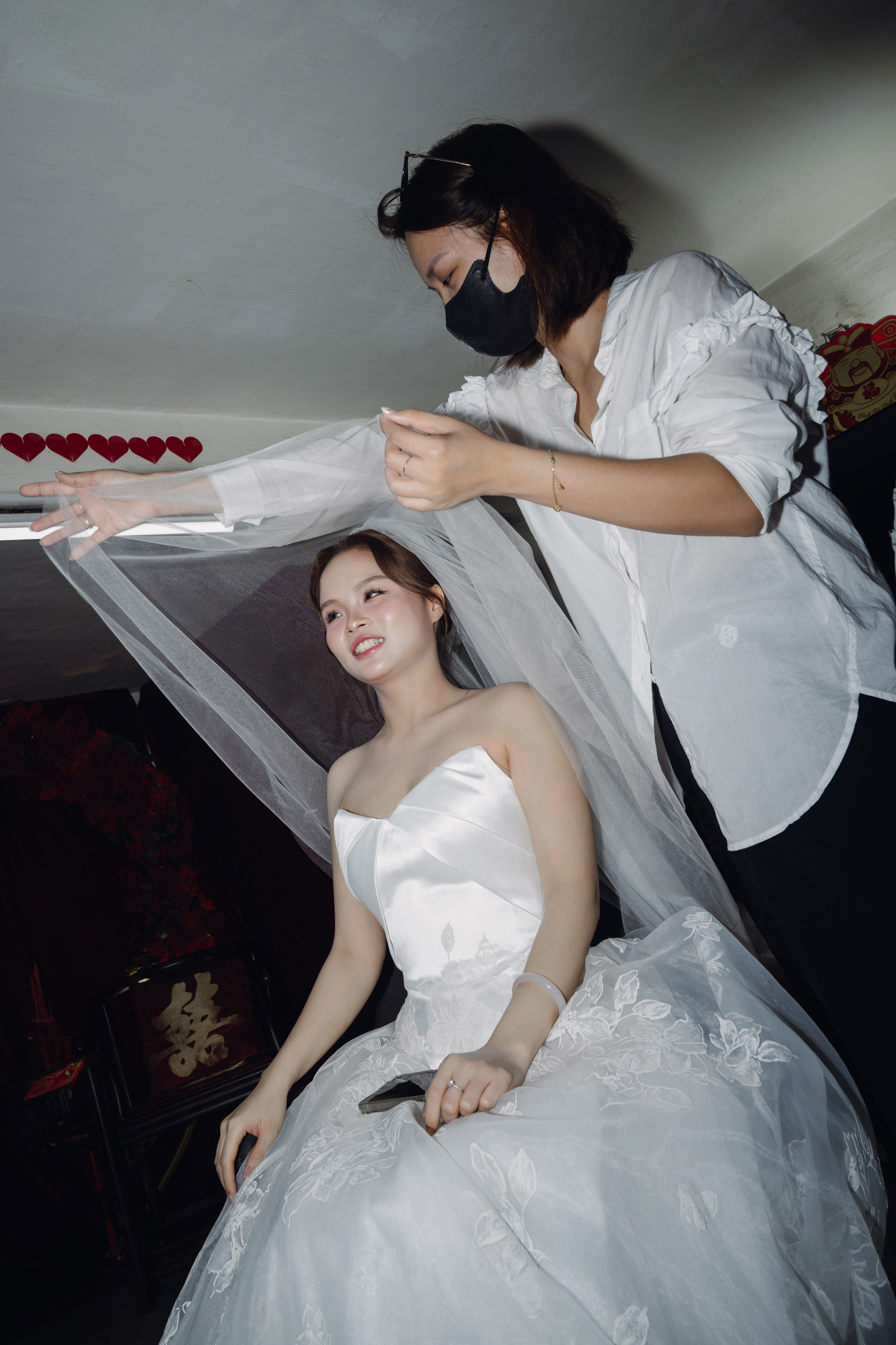 Zhang + Dinh | Photojournalism. BenColor Studio