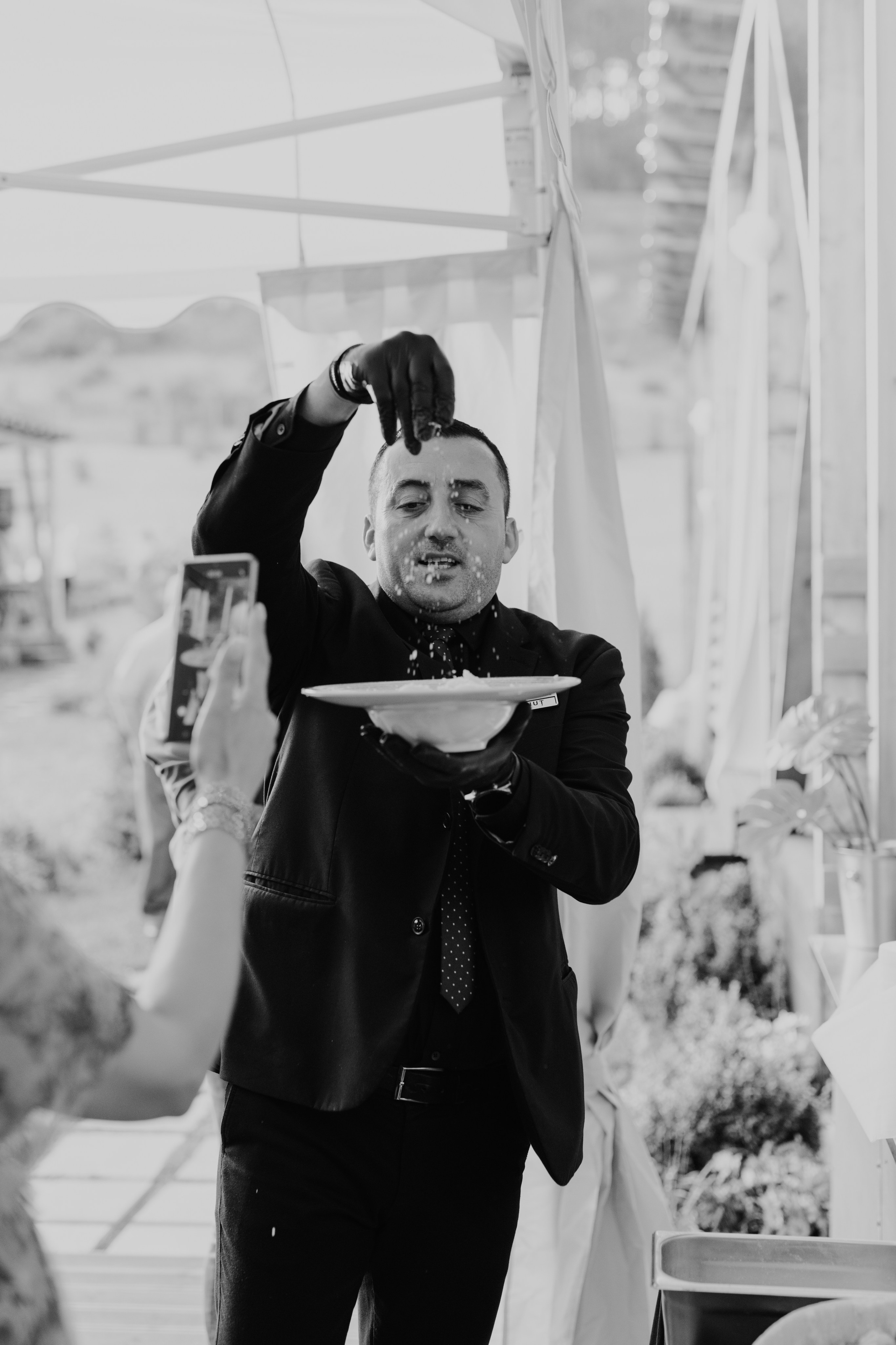 Flori & Cosmin. Main