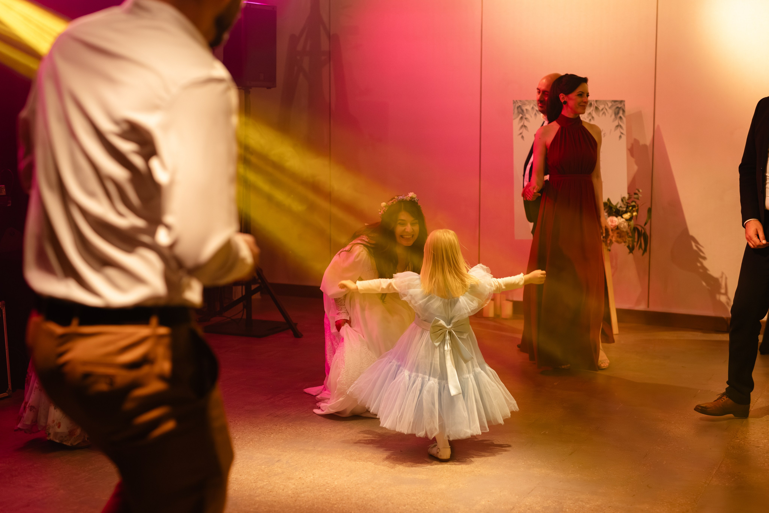 Flori & Cosmin. Main