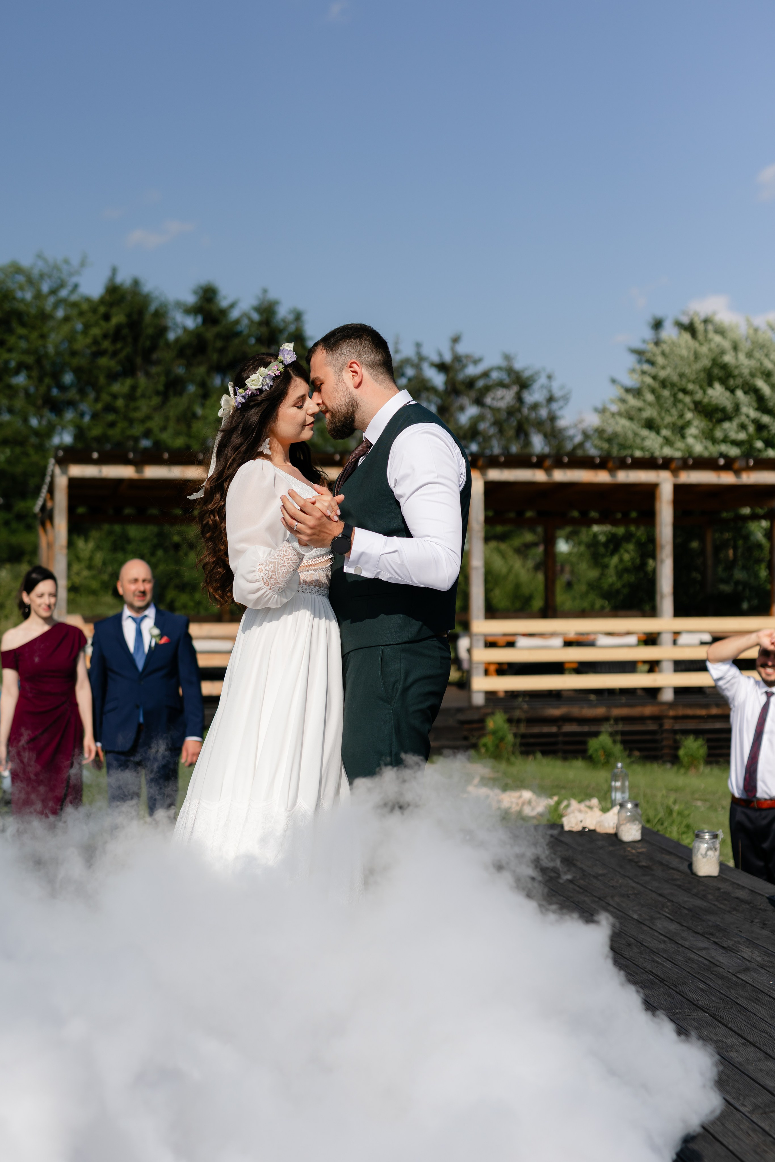 Flori & Cosmin. Main