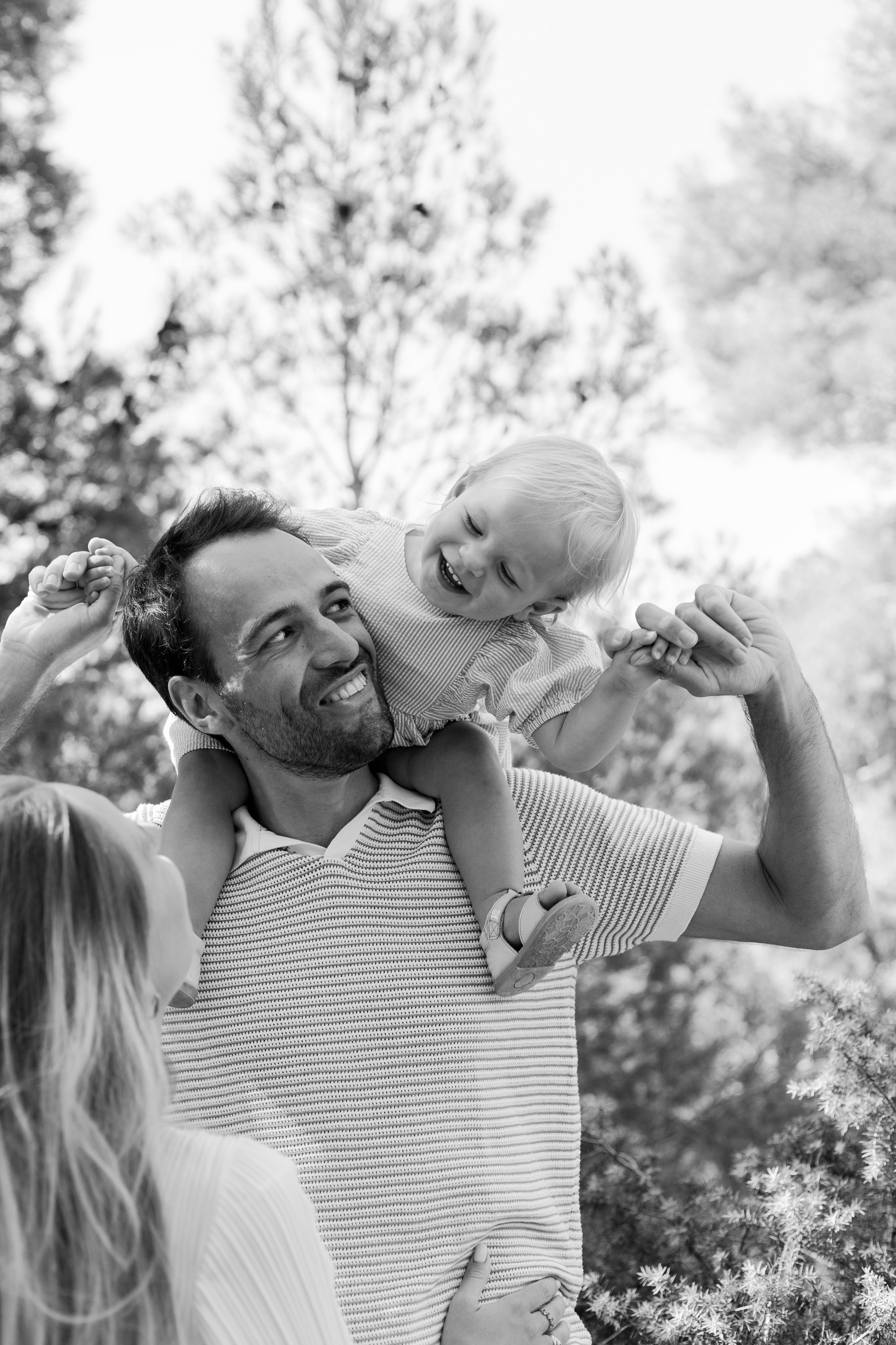 Elise et sa famille. Studio photo « Partage ton bonheur » – Photographe famille près de Châtellerault, Poitiers et Tours
