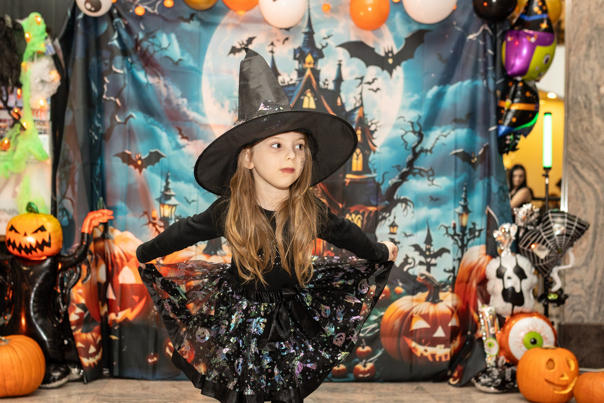 Leo dance studio Helloween 2025. Семейный и детский фотограф в Варшаве Мила Бобровская