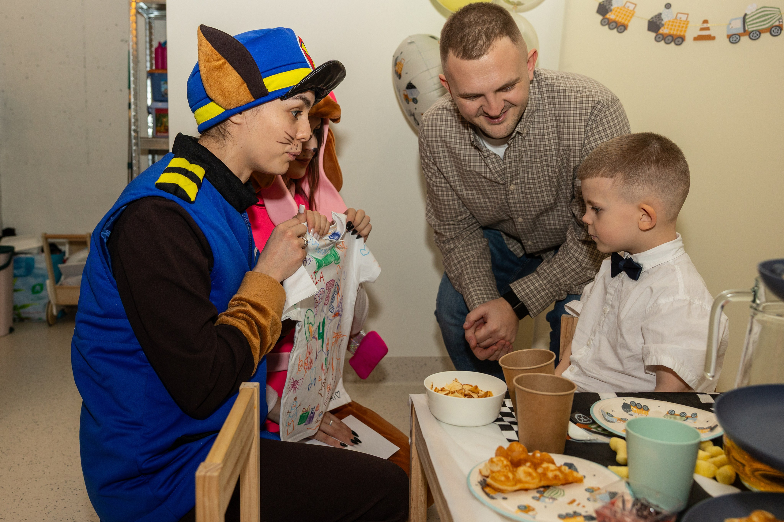 День рождения Артёма 24 января 2026 года. Семейный и детский фотограф в Варшаве Мила Бобровская