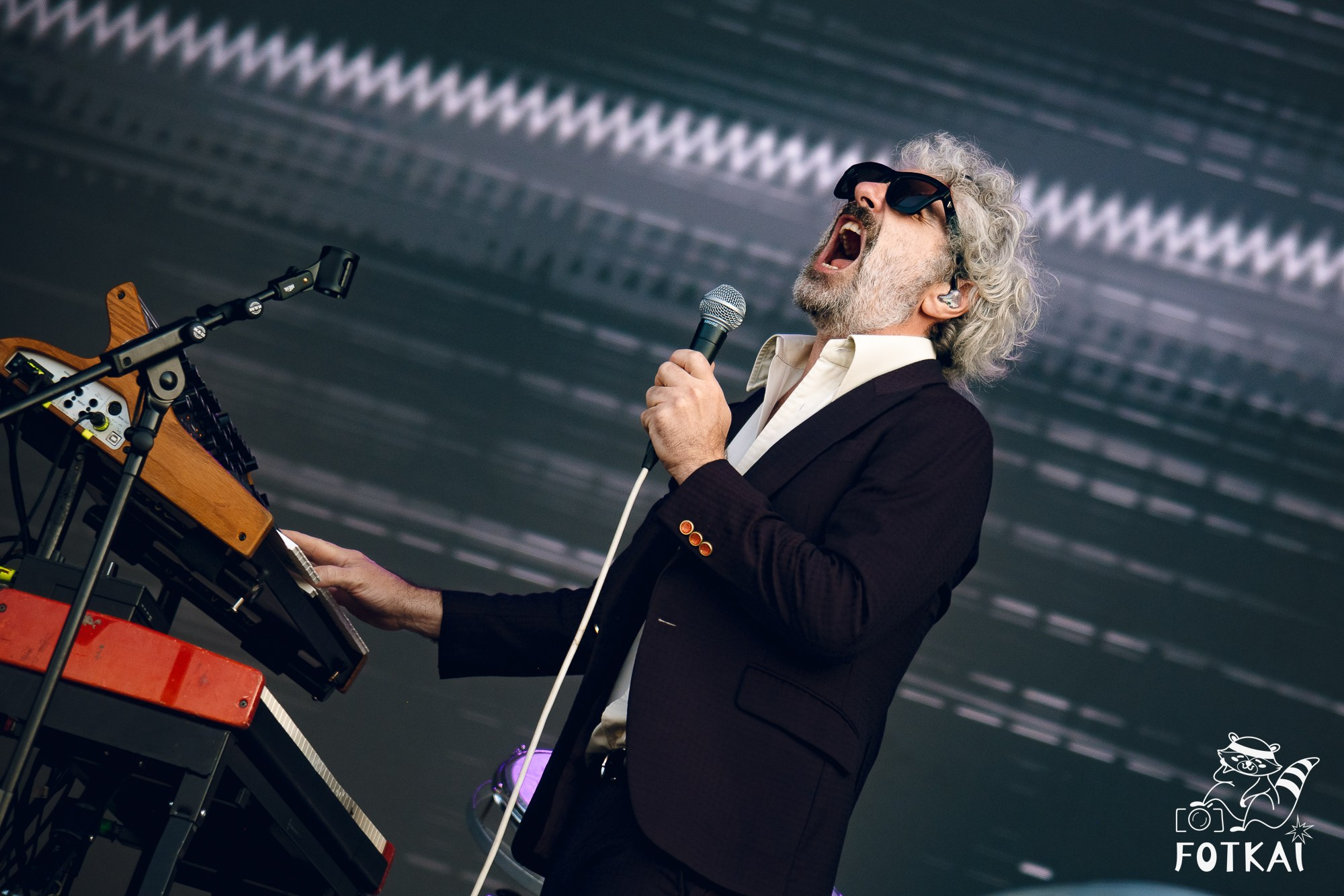 Low Festival 2026 — Full Concert Photo Report from the Opening Night in Torrevieja | FOTKAI