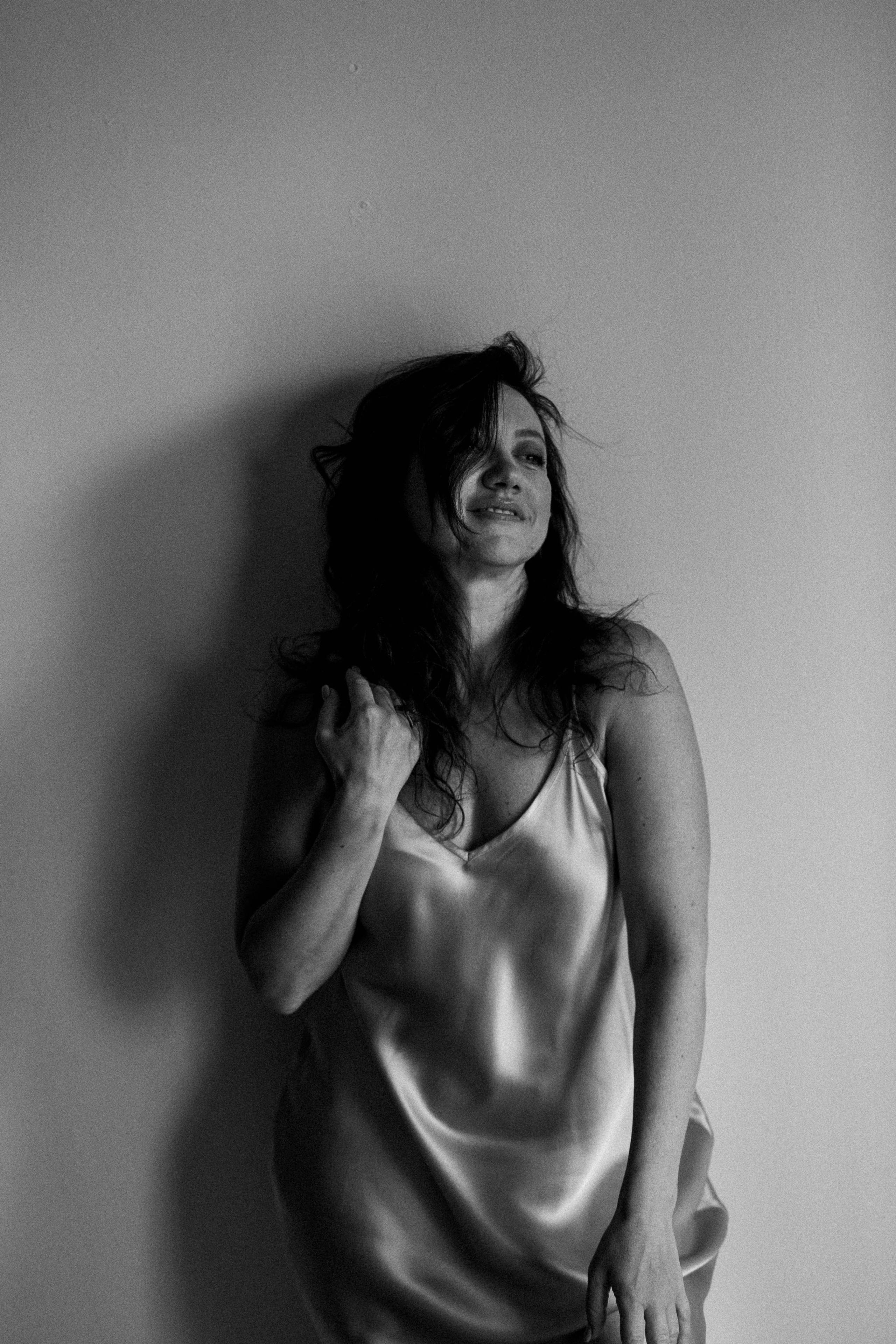 K. Rawnoir- Portrait photography by Daria Paliy.Timeless black&white portraits of women in NYC area