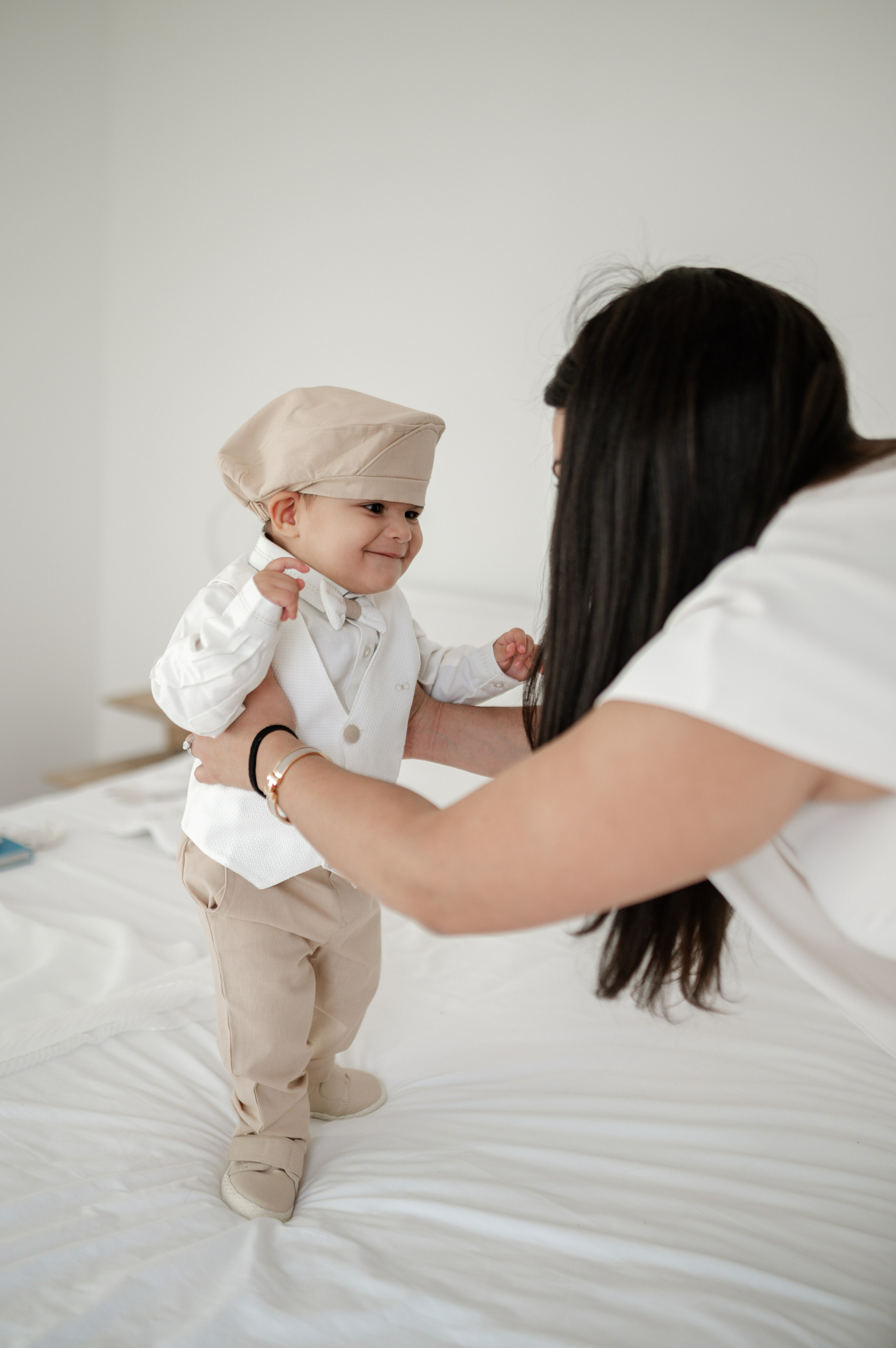 Фотосъёмка крестин — тёплые и значимые моменты. Ваш фотограф в Лиссабоне — Анна Белова