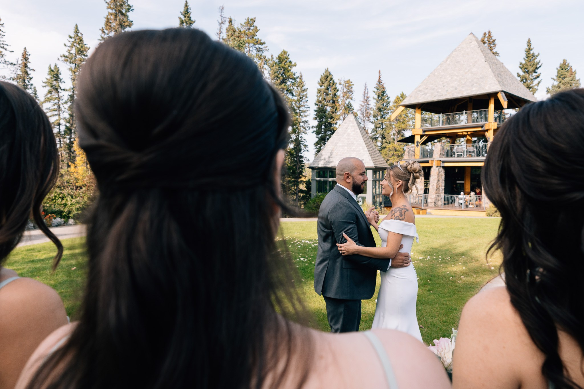 Wedding in a Bragg Creek, Alberta