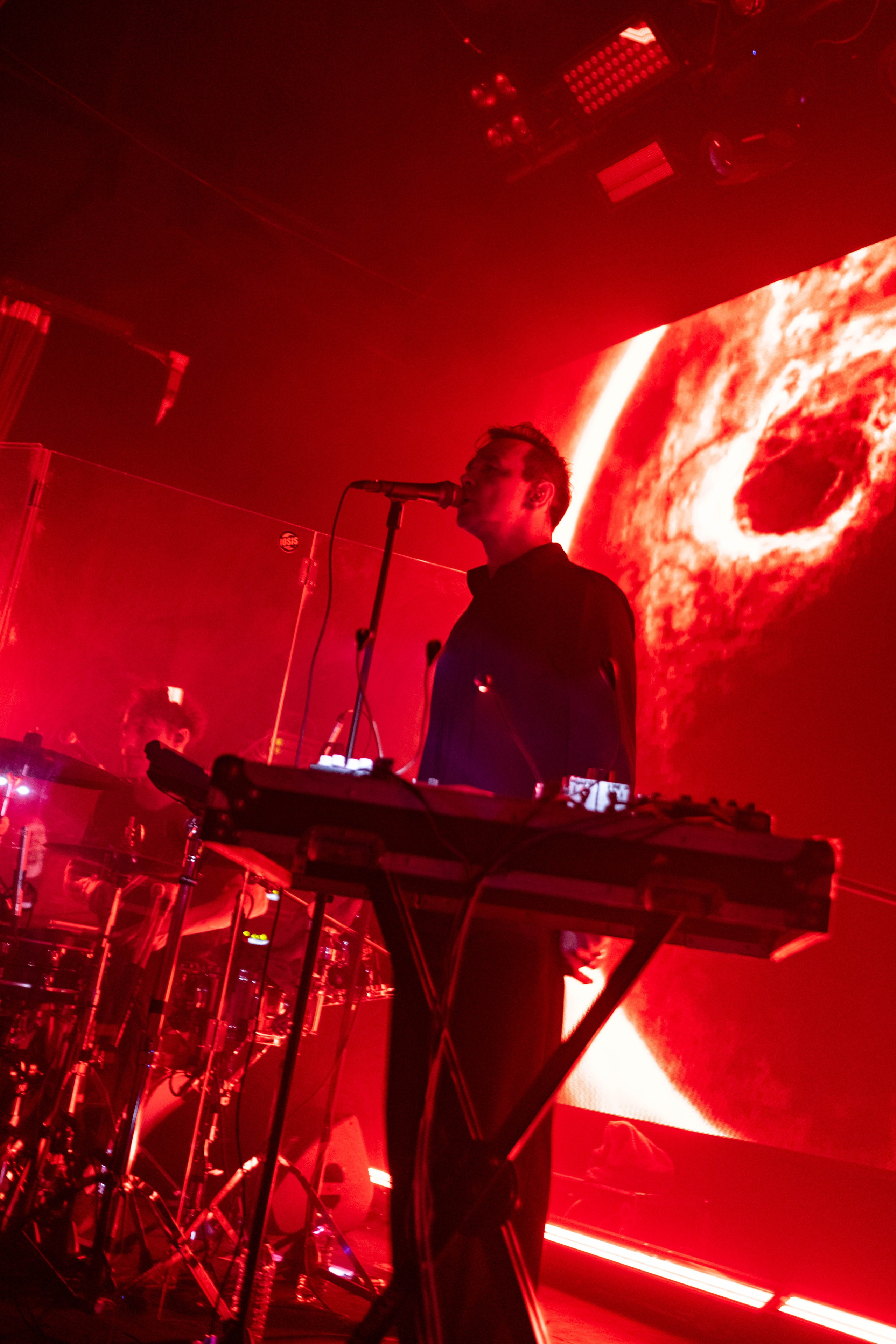 Dolphin @ 7 Fridays @ 06.05.25