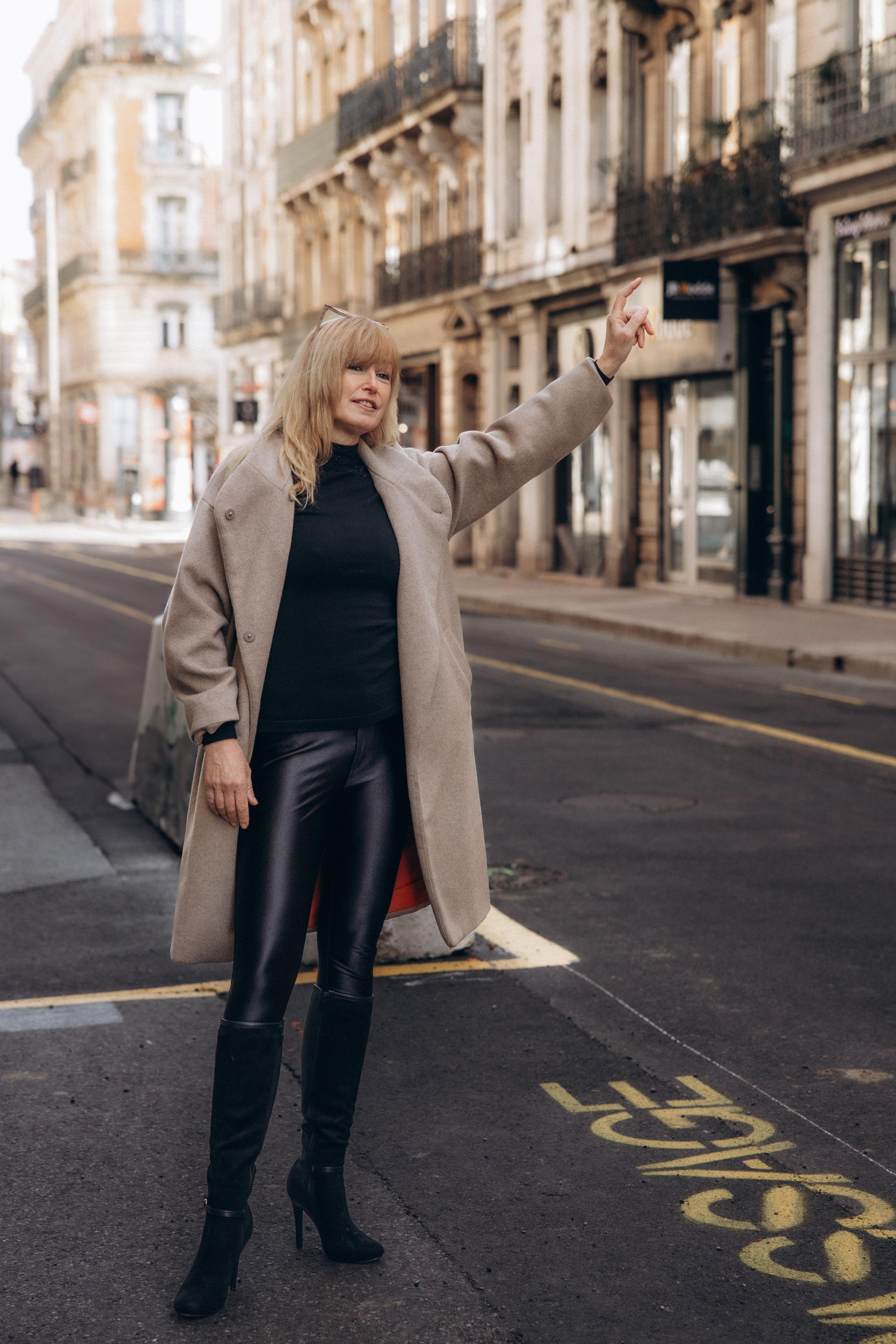 Content session in Toulouse with Lisa. Eugénie Smirnova — photographe à Toulouse et dans le sud-ouest de la France