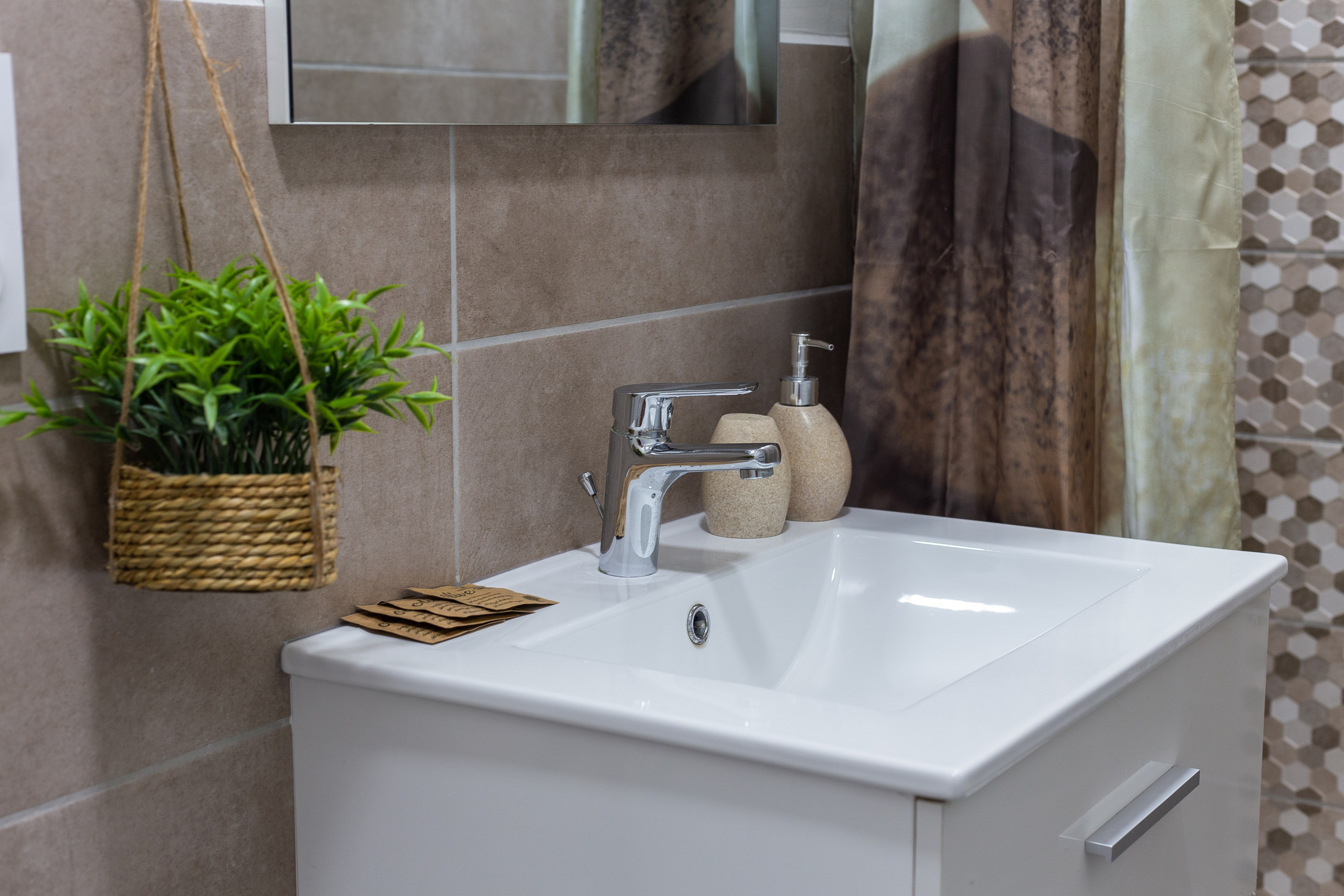 Photographie immobilière professionnelle – Location saisonnière | Happy NB – Vienne (86). Photographe professionnelle à Poitiers, Tours et Châtellerault | Studio photo entre Poitiers et Tours – portraits, familles, entreprises, ma