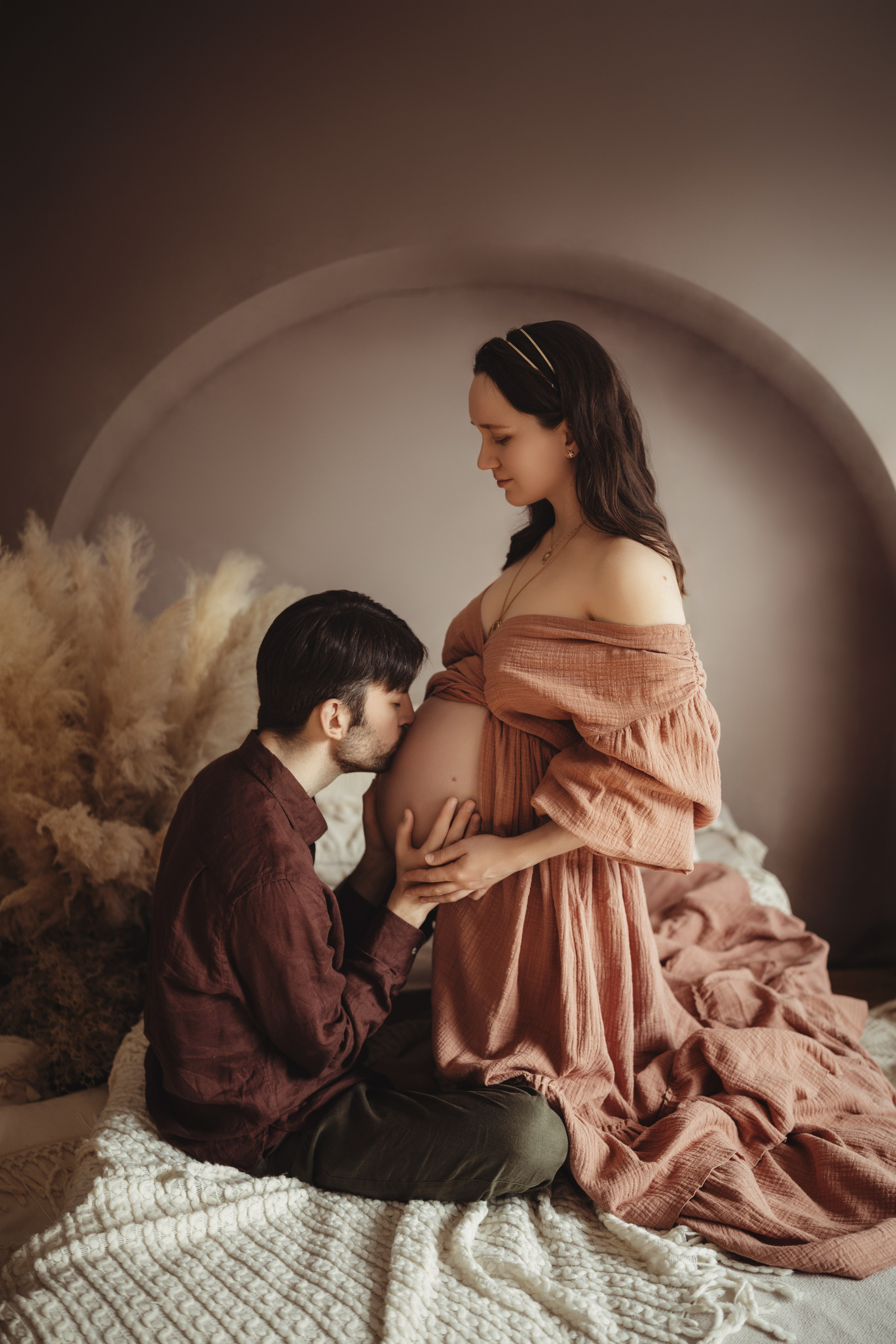 Maternity. Newborn, kids, family photographer based near Zurich, Switzerland