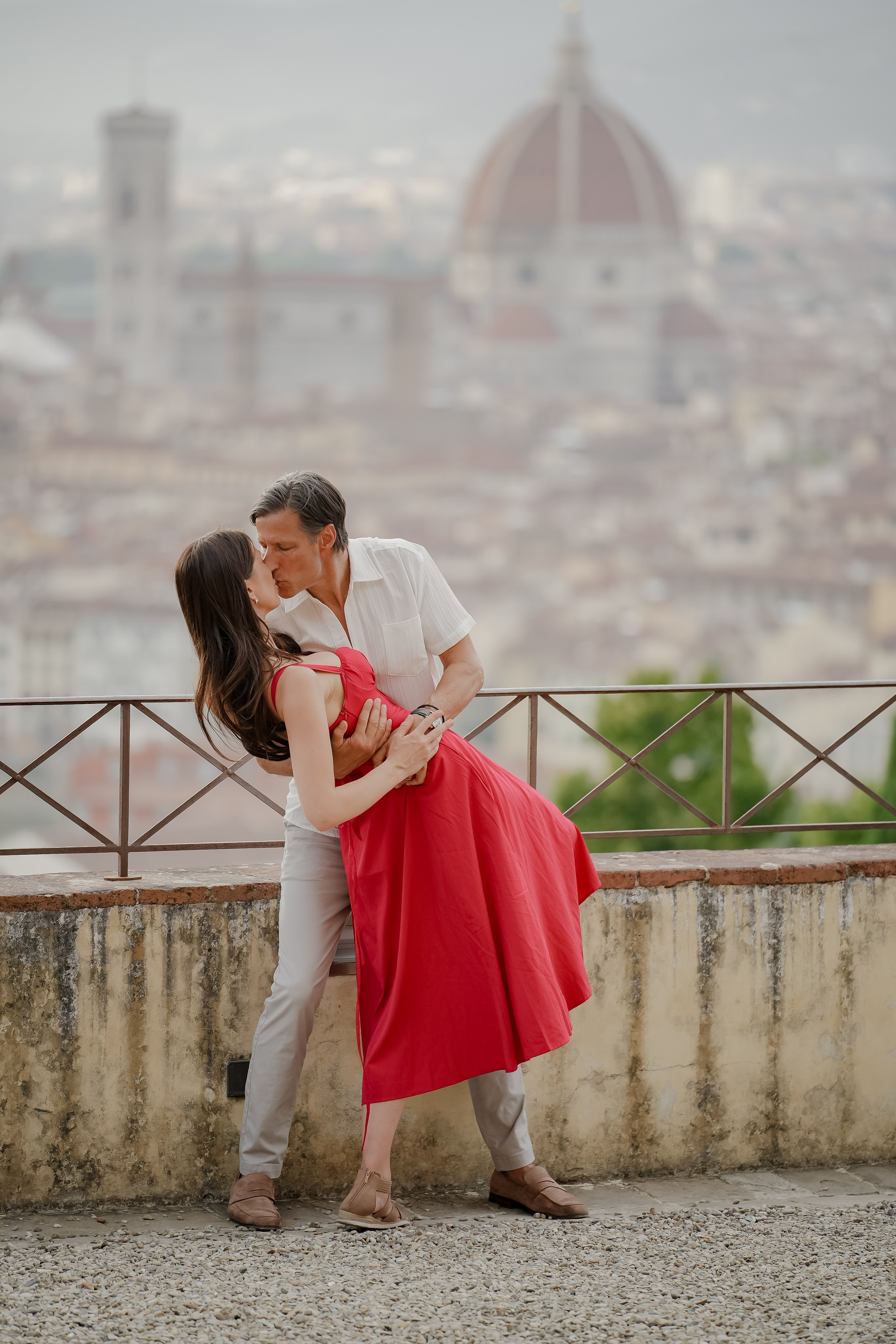 Family Photoshoot. Wedding Photographer in Italy