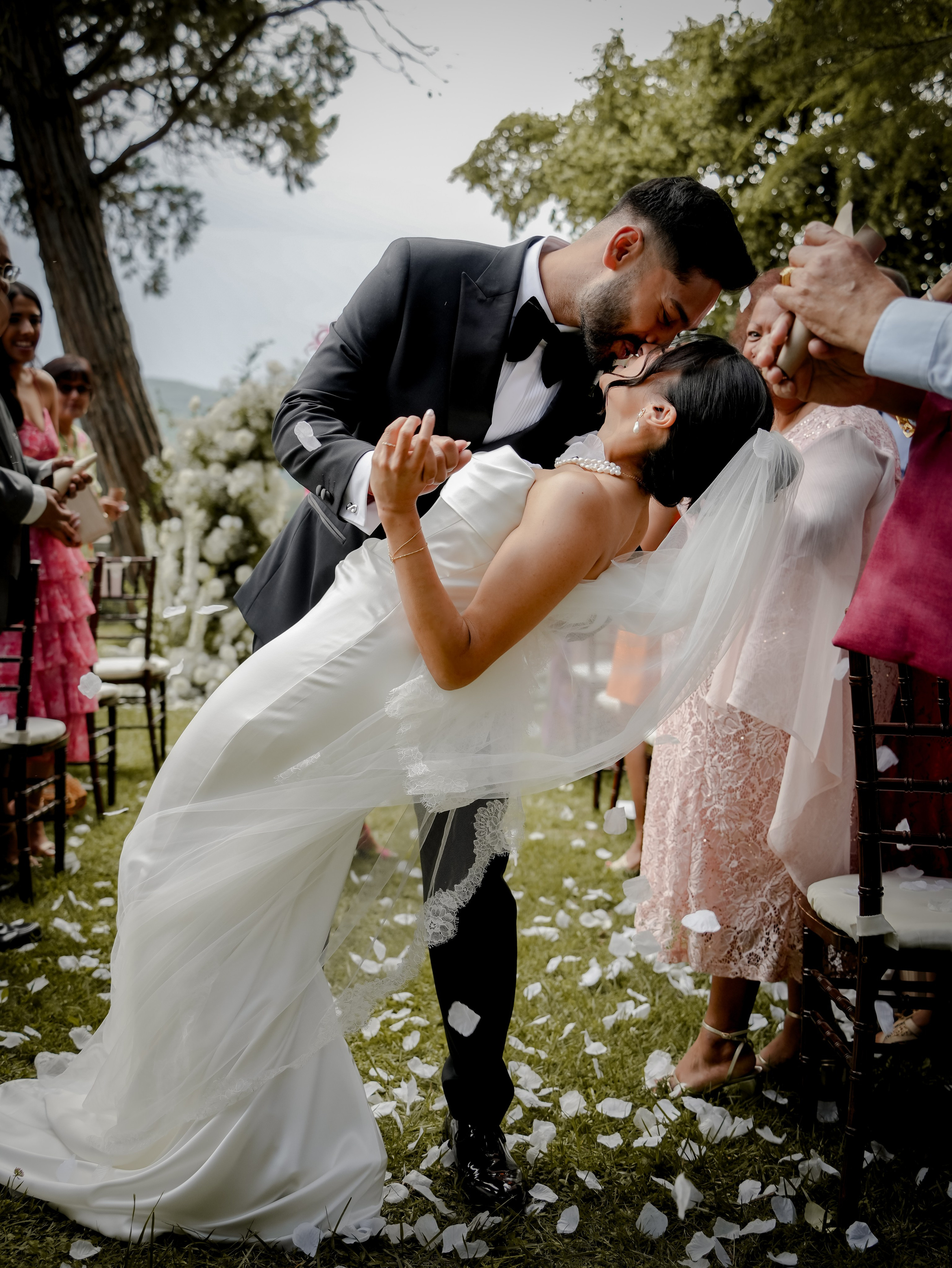 Indian Wedding in Tuscany. Stefano Passerini Editorial Wedding Photographer in Italy