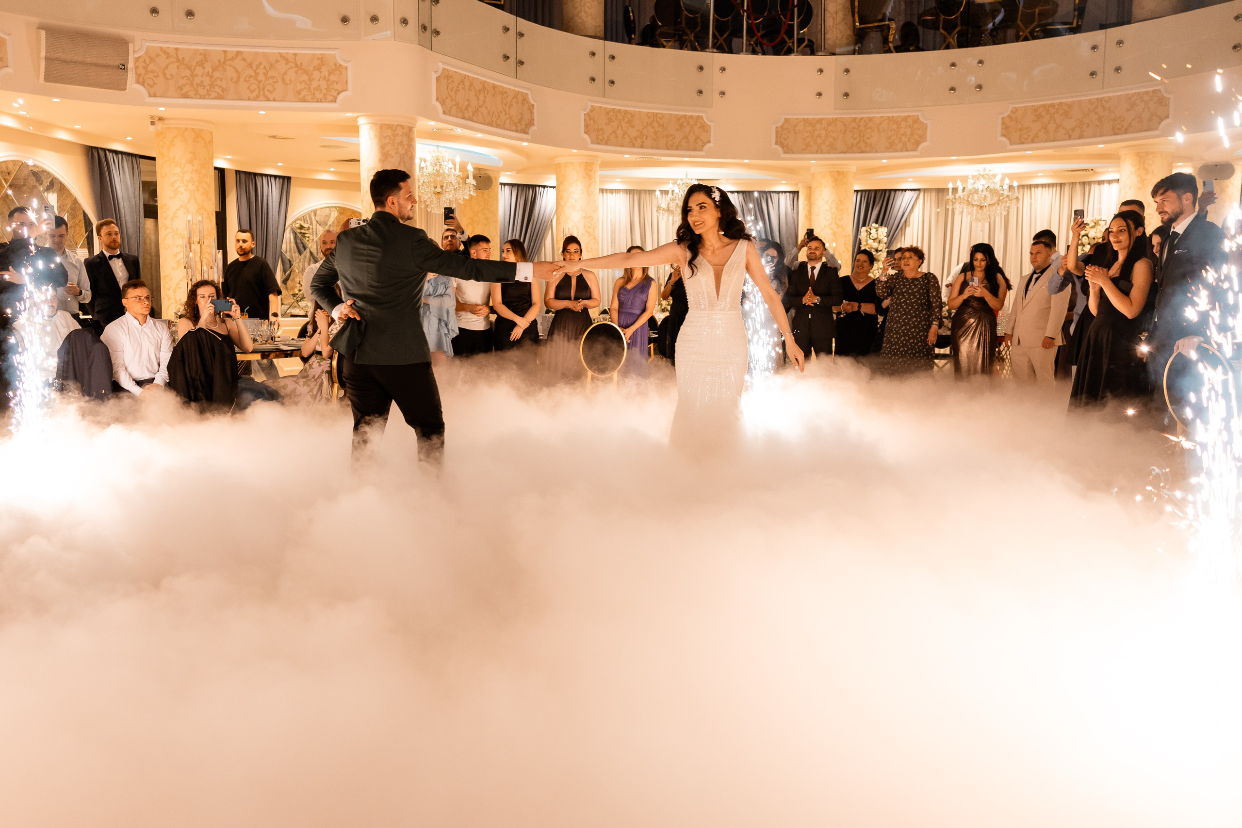 Adriana & Ionel. Home