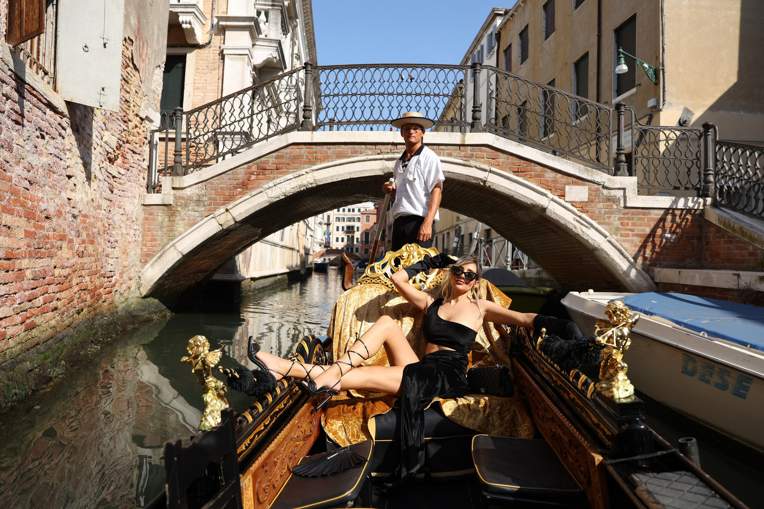 An august day in Venice with Mary