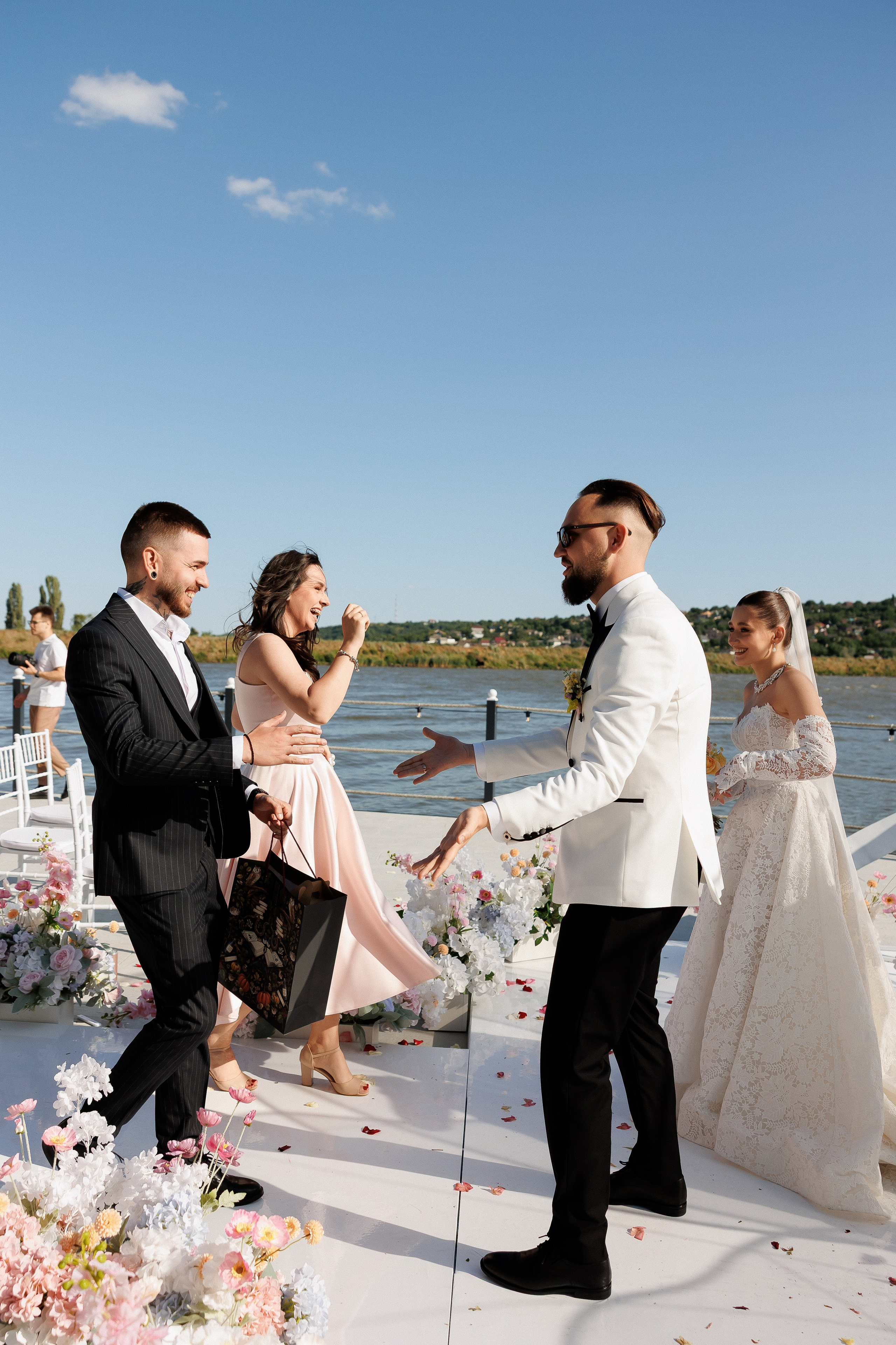 Florin & Corina — Complexul Turistic Costesti — Wedding Day. Servicii Foto și Video 067188353