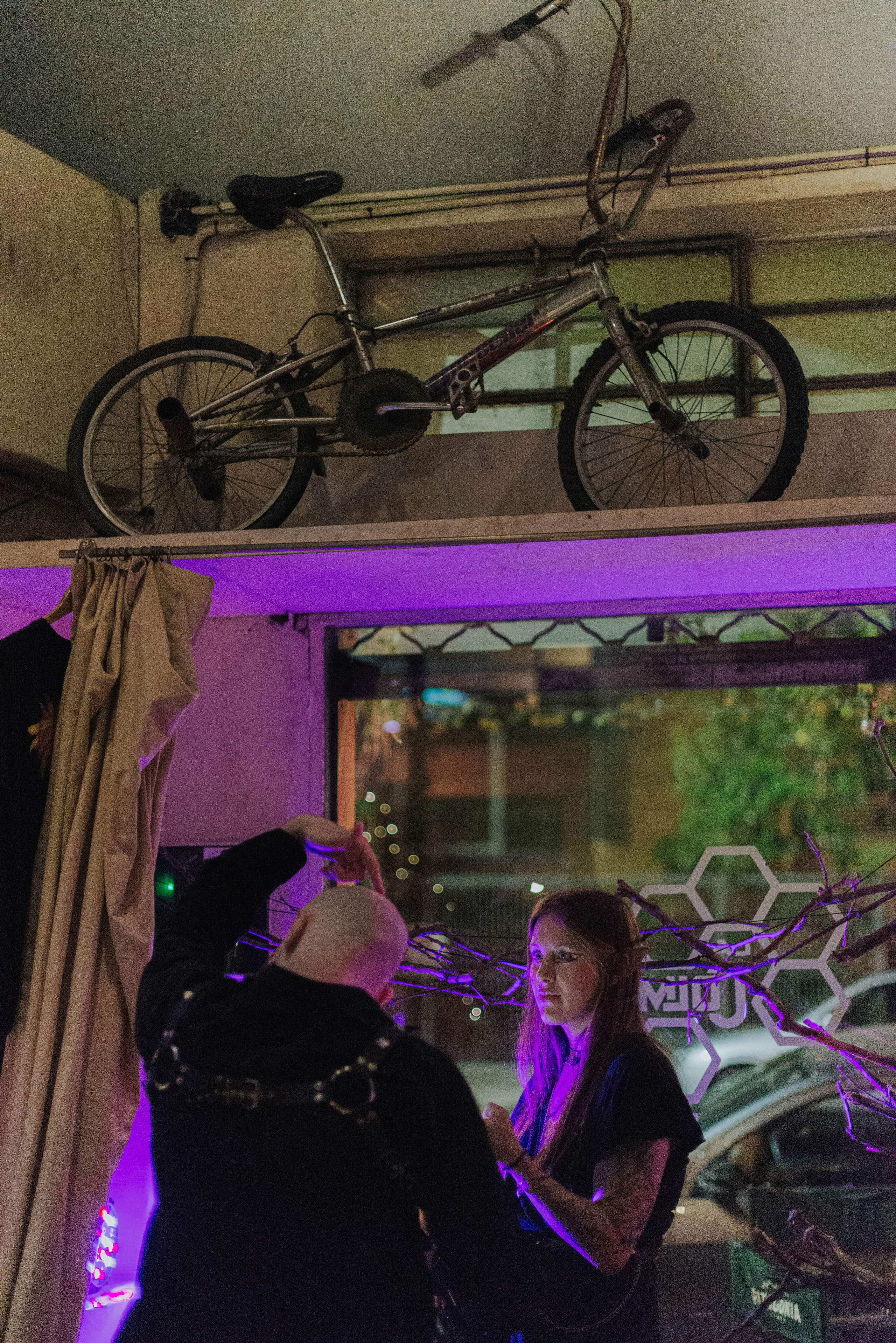 Ladno.cooperativa. Photographer @elmirkami in the city of Buenos Aires