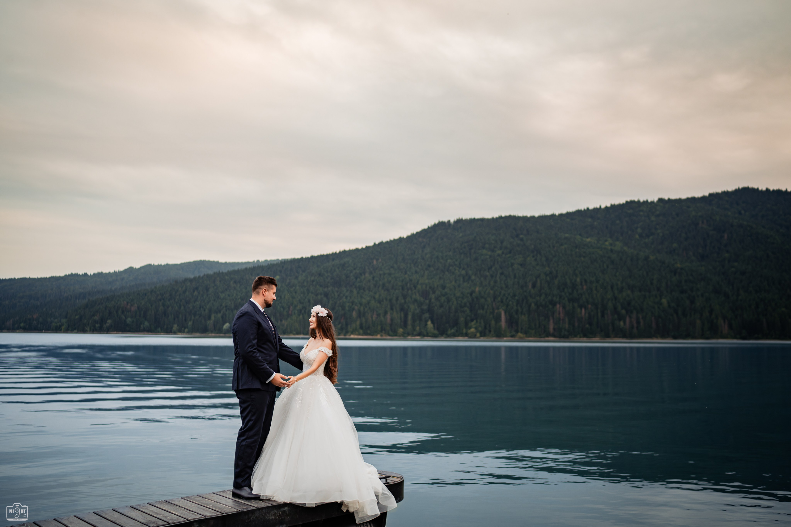 Iulian Arsinte | Fotograf Nunta | R+G. Iulian Arsinte - Fotograf de Nunta - Neamt, Bacau, Suceava, Iasi