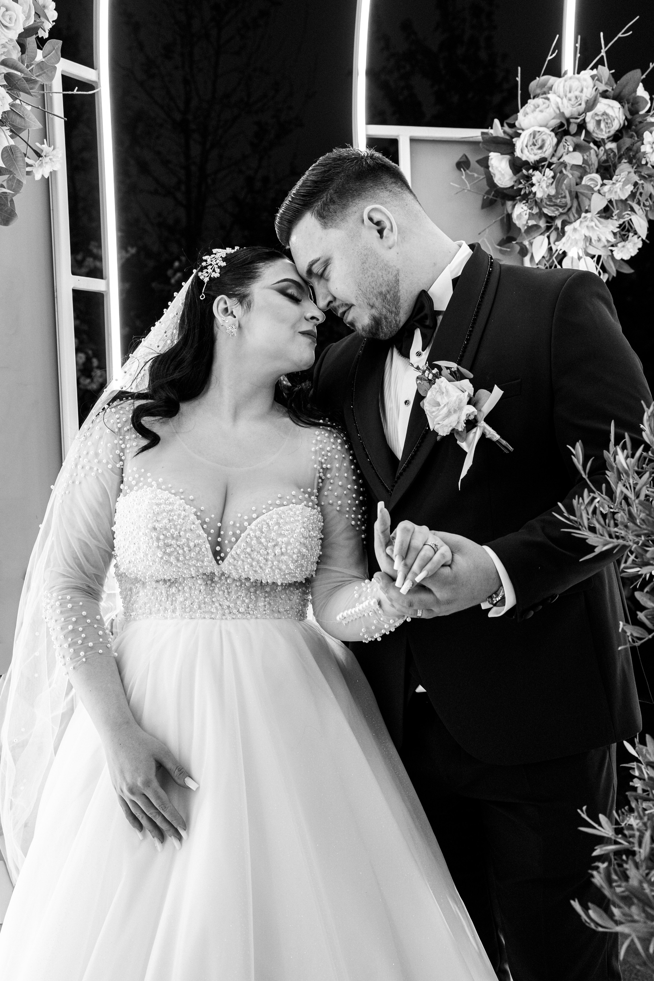 Nuntă - Gabriela și Alexandru. ALB — Alexandru-Laurențiu Bîrsan | Fotograf în București