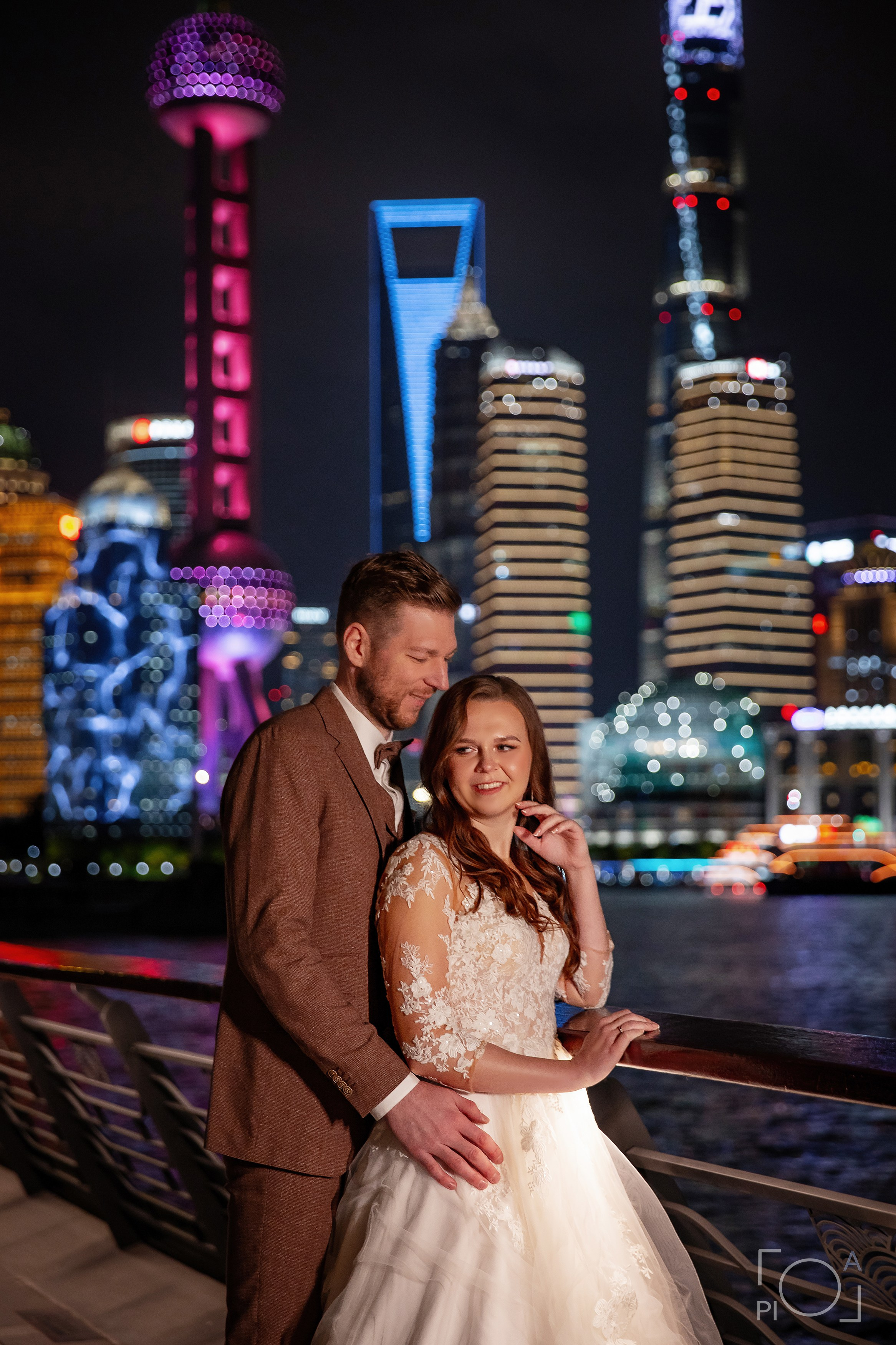 Вечерняя. Фотограф в Шанхае — Лола Пидлуская