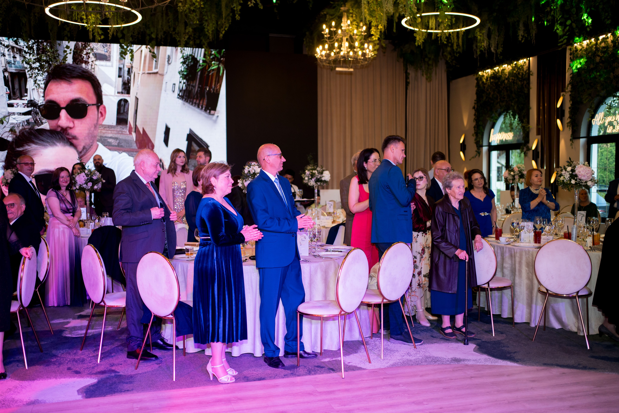 PARTY. Gabriel Florea — Fotograf nuntă București