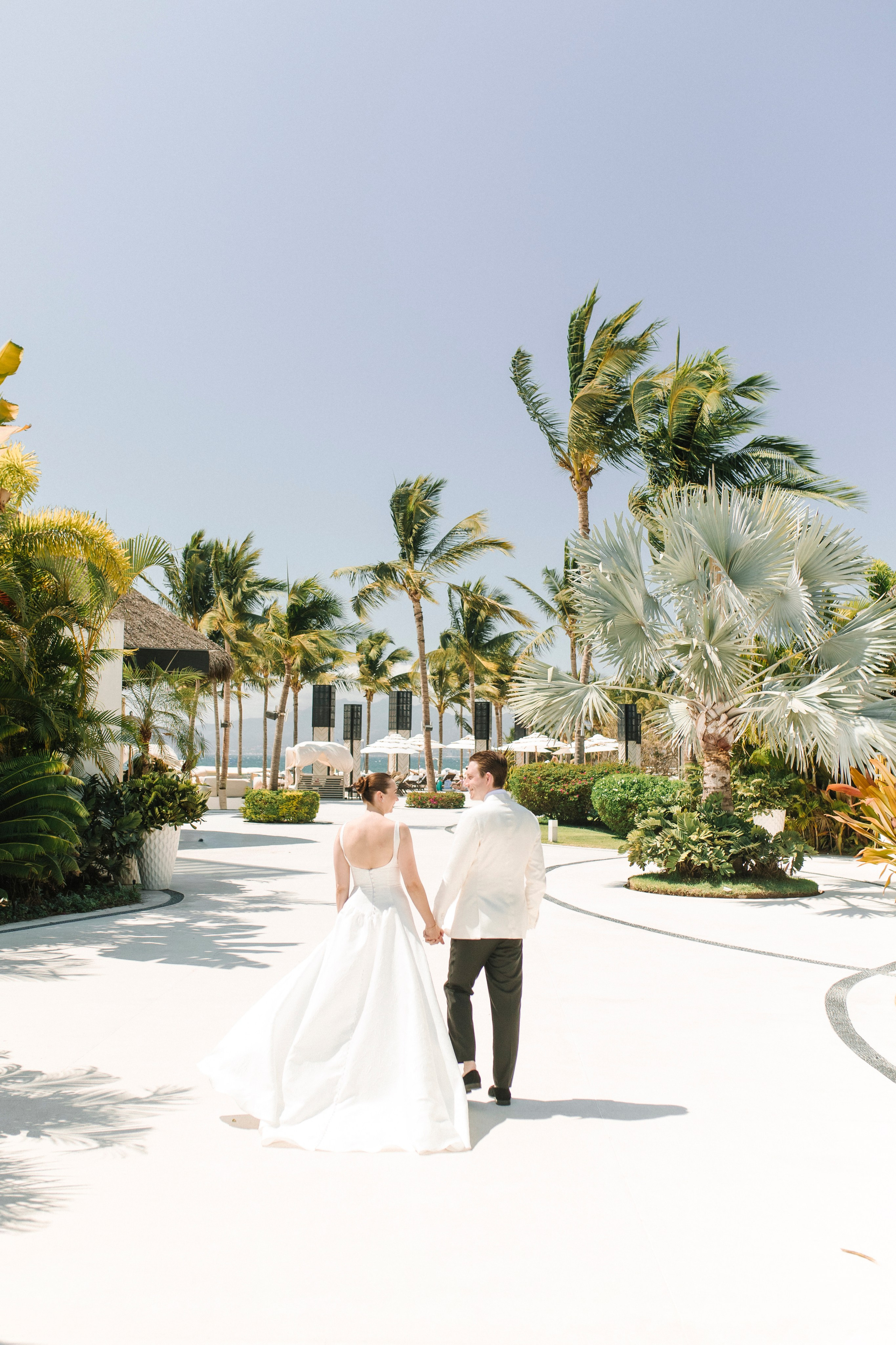 Tizate Sea Garden. Wedding photographer Mexico Sayulita Puerto Vallarta Punta Mita Cabo