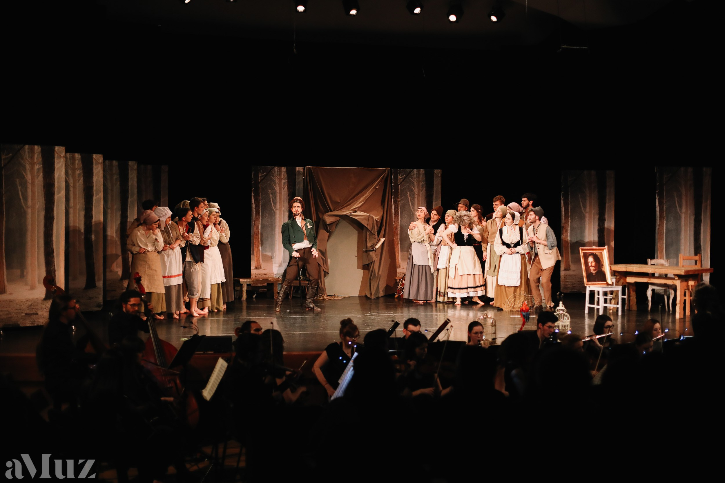 Opera Łąkowa. Fotograf Ślubny Warszawa - Sesje Biznesowe Rodzinne Eventy