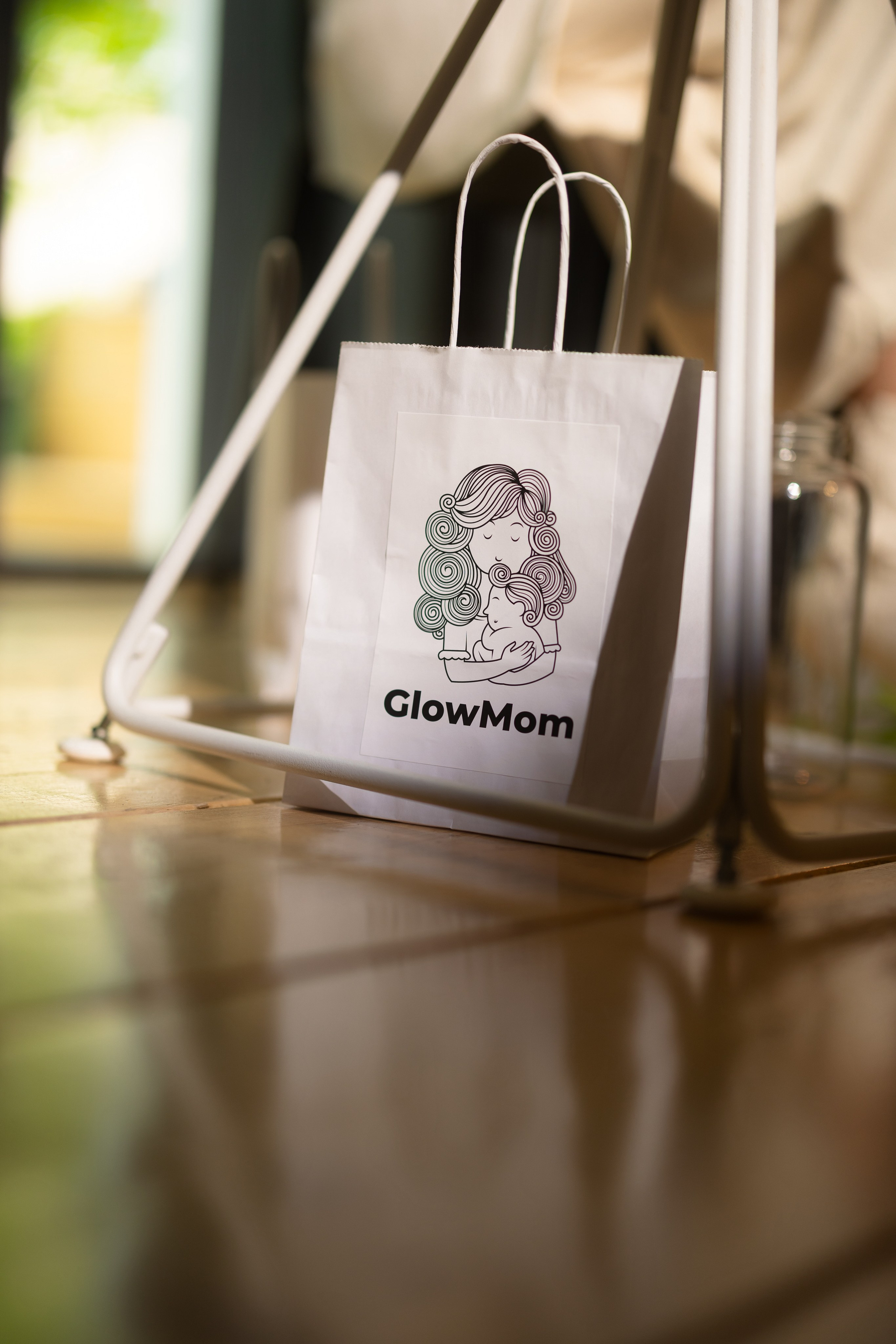 Glo Mom 1. Marius Ciocan