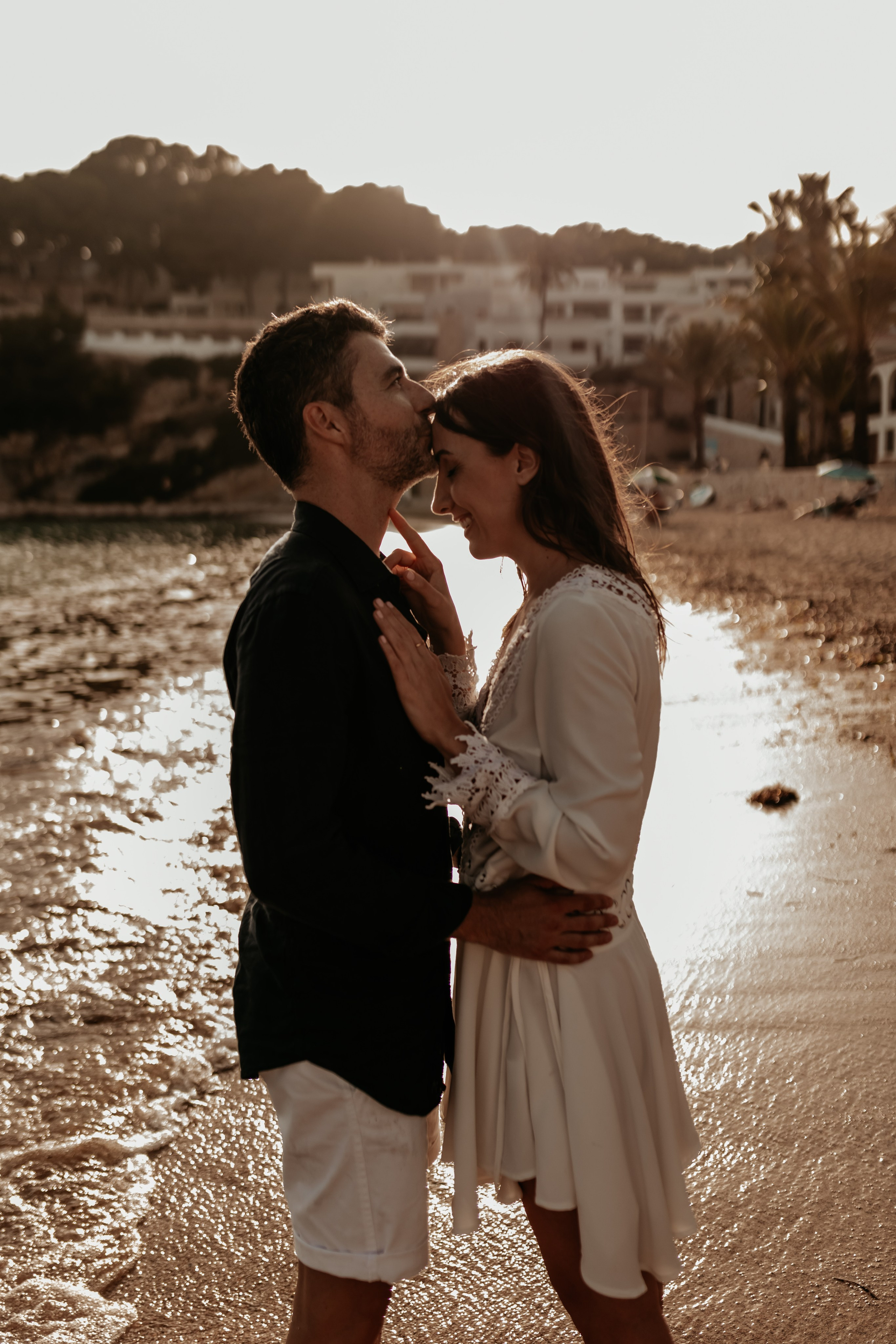 Boda en Bodegas Francisco Gómez Villena Inés y Alex - Ramoné Fotografía. Ramoné Fotografía · Fotógrafo de Bodas en Alicante, Murcia y Valencia | Reportaje Natural y Documental