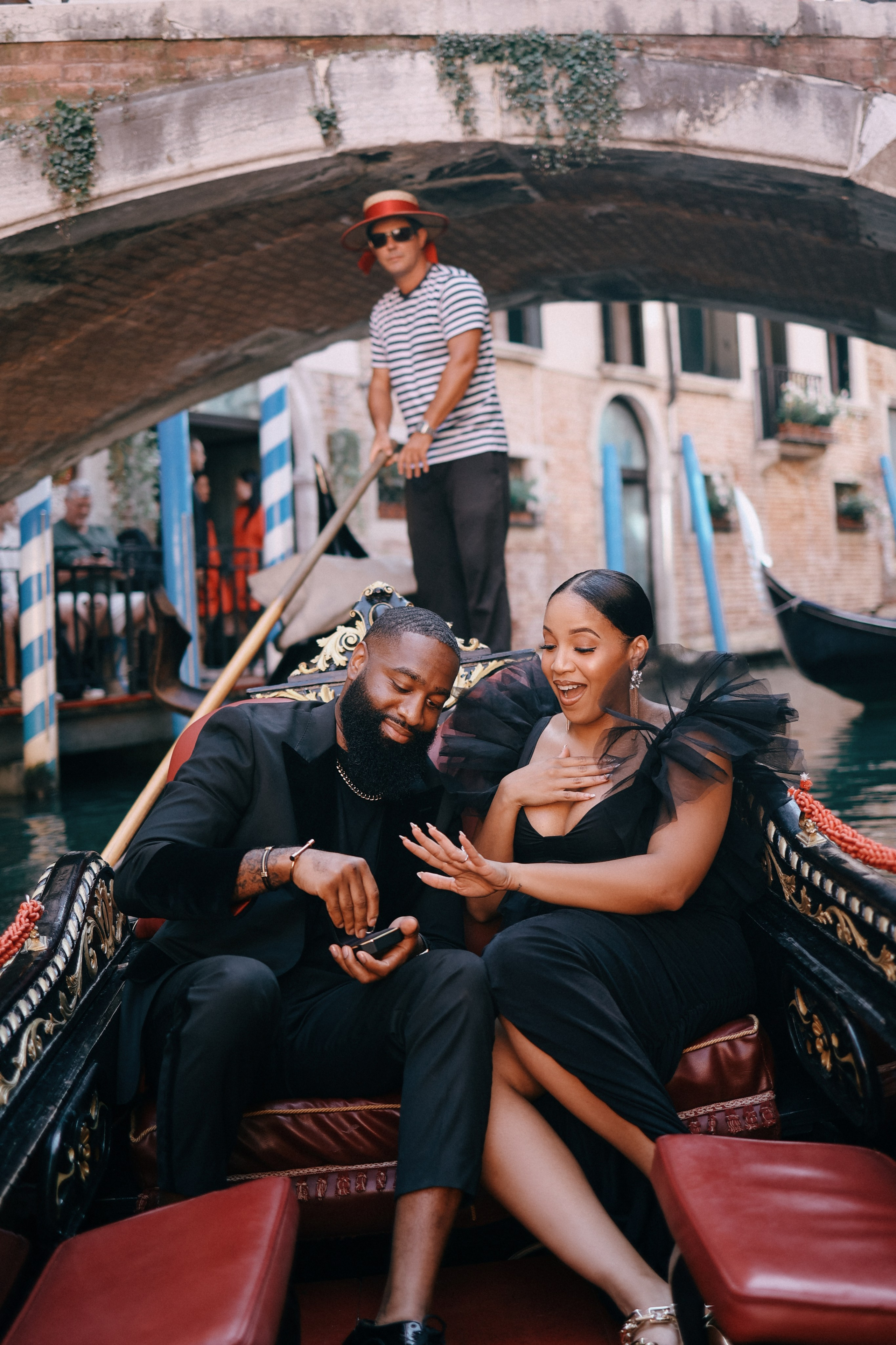 Proposal gondola ride in Venice