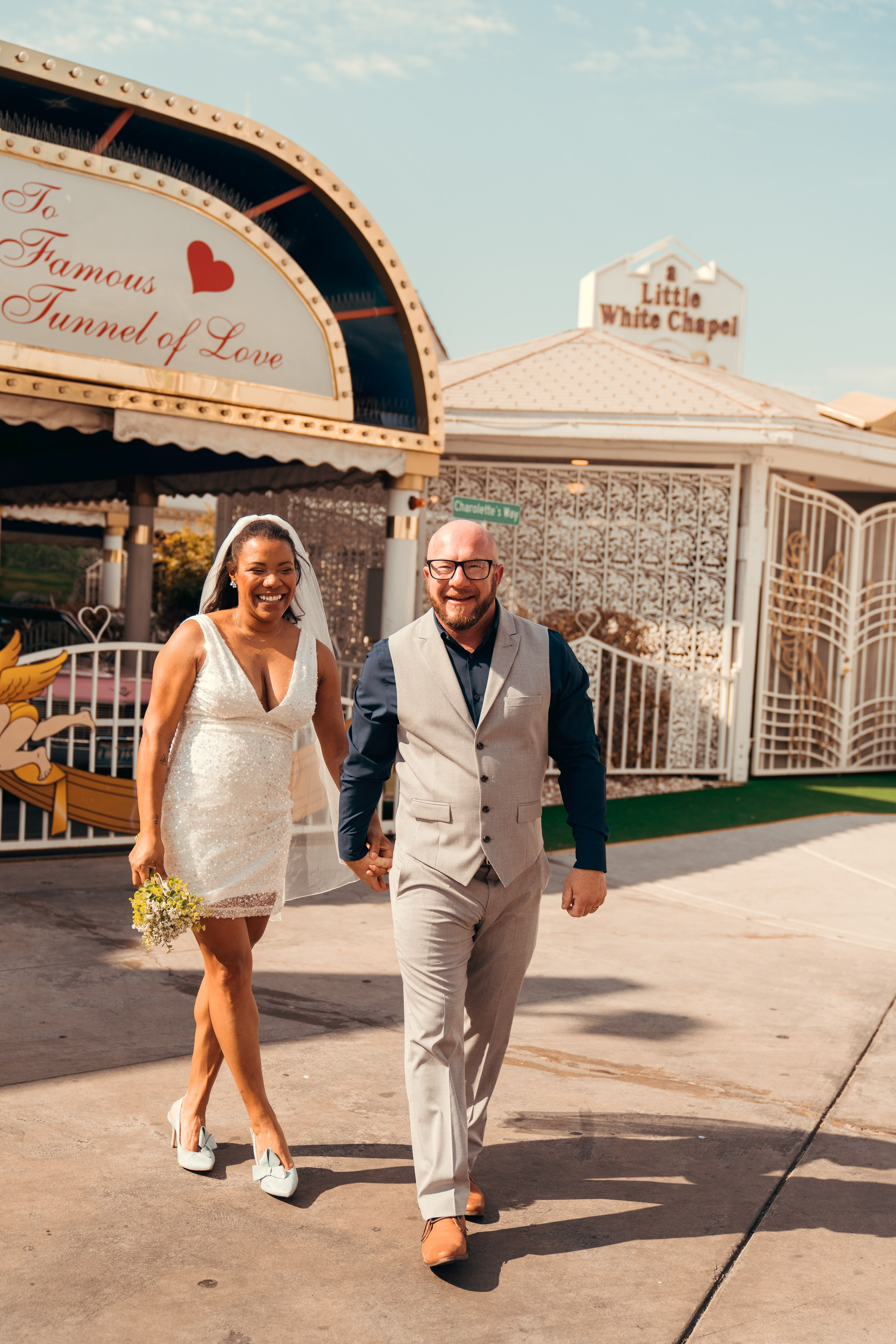 Josh&Christine. Wedding & elopement photographer Viktoriya Kravtsov. Las Vegas