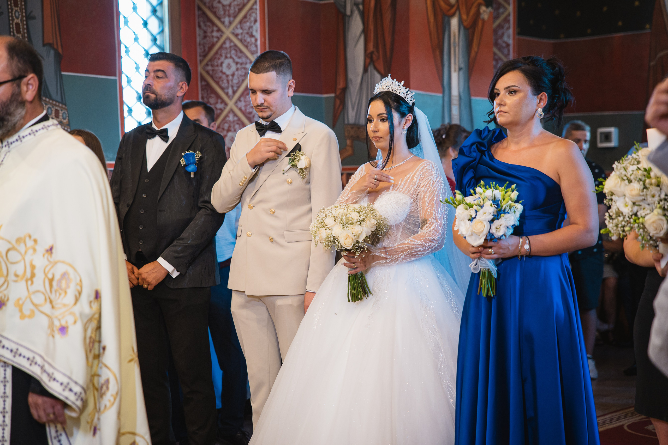 Bella & Adi. Foto Studio — Fotograf de evenimente, nunti, botezuri, portrete