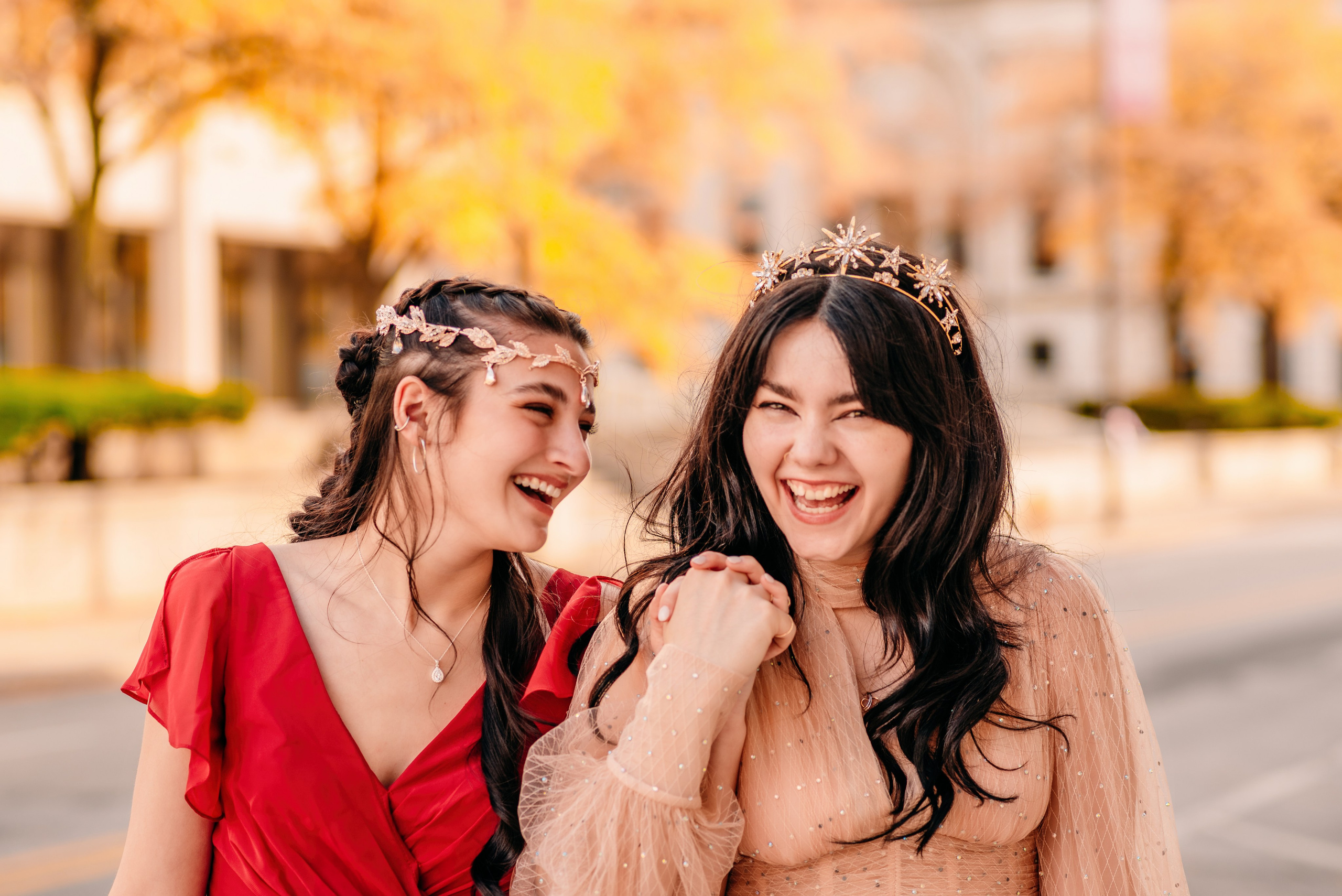 Bold & Dramatic Wedding at The Paper Mill on The Landing | Fort Wayne Wedding Photographer. Alexandria Danielle Photography | Fort Wayne & Indianapolis Wedding Photographer