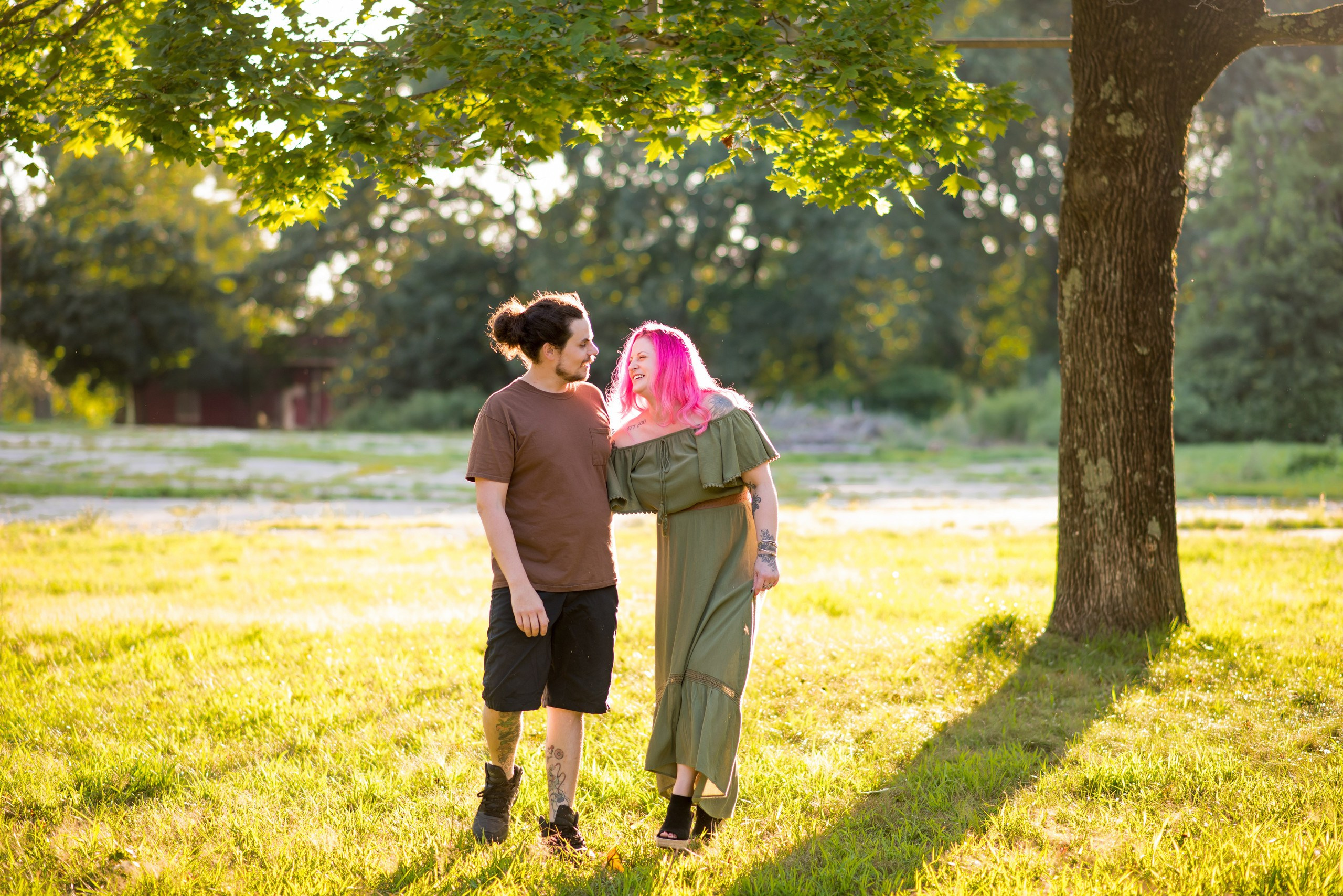 A blue Jeep, a Sunset, and a Love Story: Amanda & Sam’s Engagement Session in Medfield, MA. Wedding photographer in Orlando, Boston & New York Anderson Marques