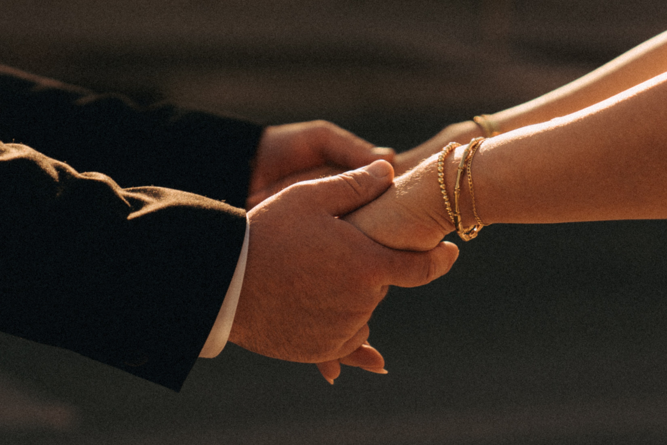 Georgia&Kyran. Wedding & elopement photographer Viktoriya Kravtsov. Las Vegas