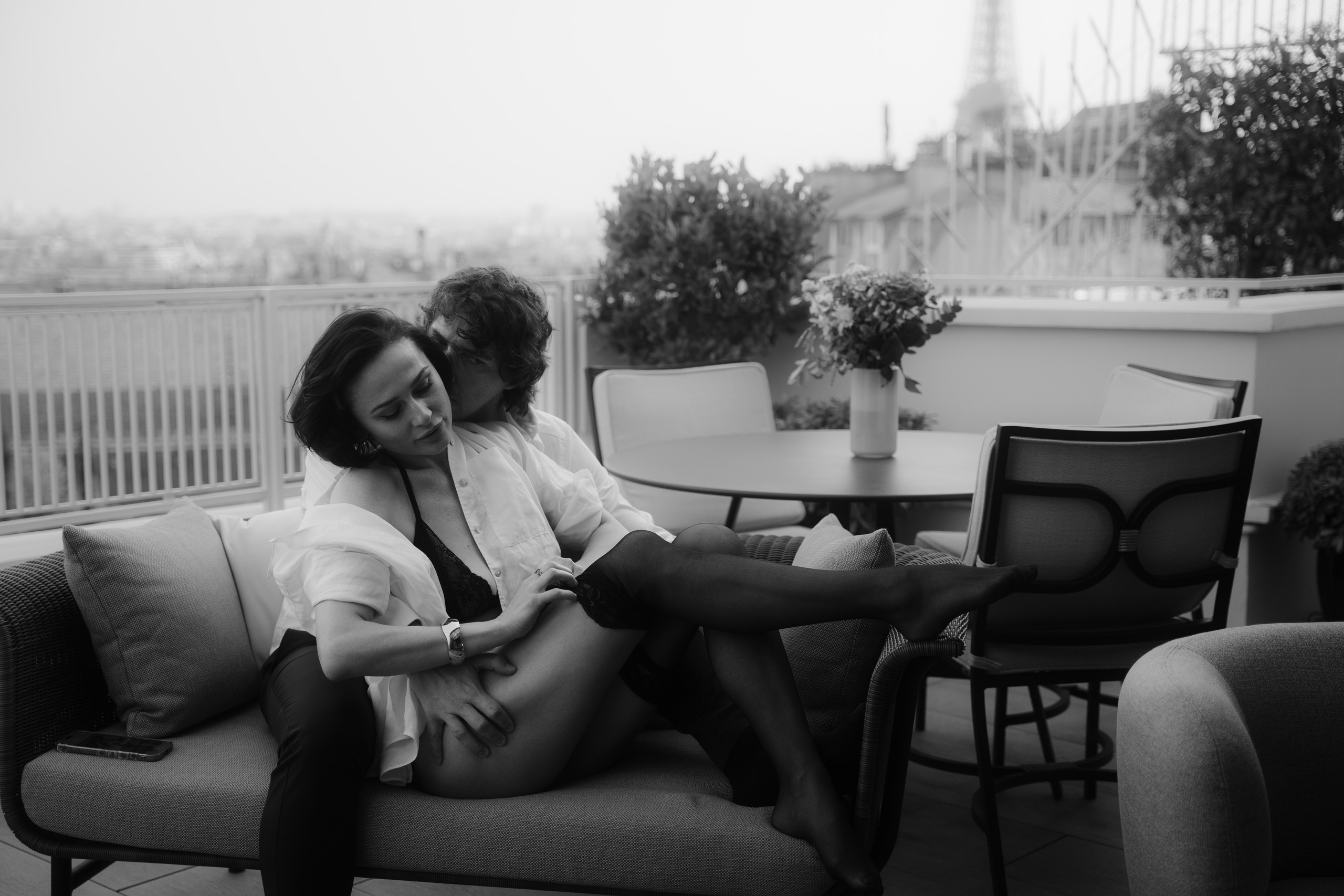 Ekaterina & Emanuele at Hôtel de Sers. Paris photographer — Polina Osipova