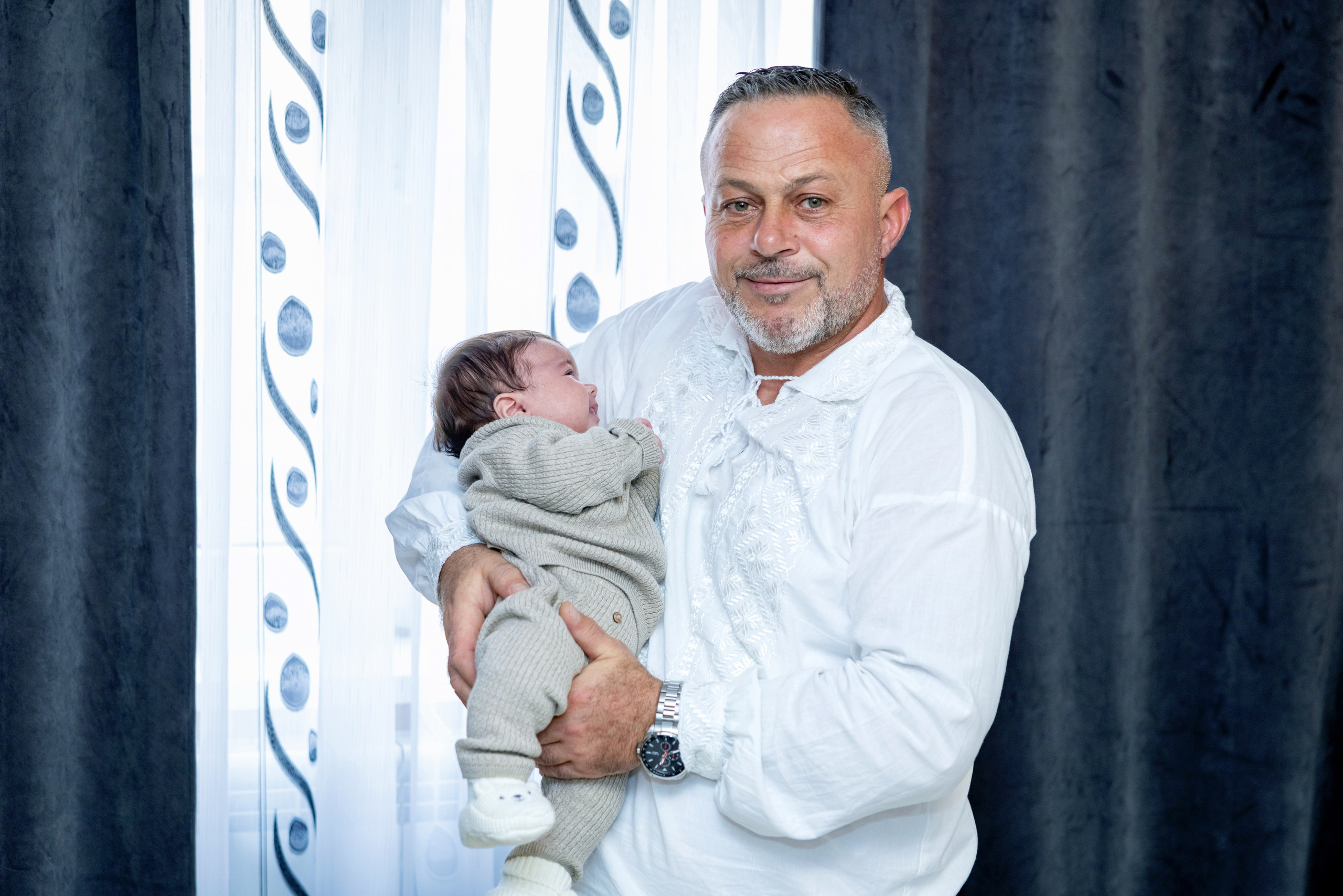 Andrei Sebastian. Moments By Gub