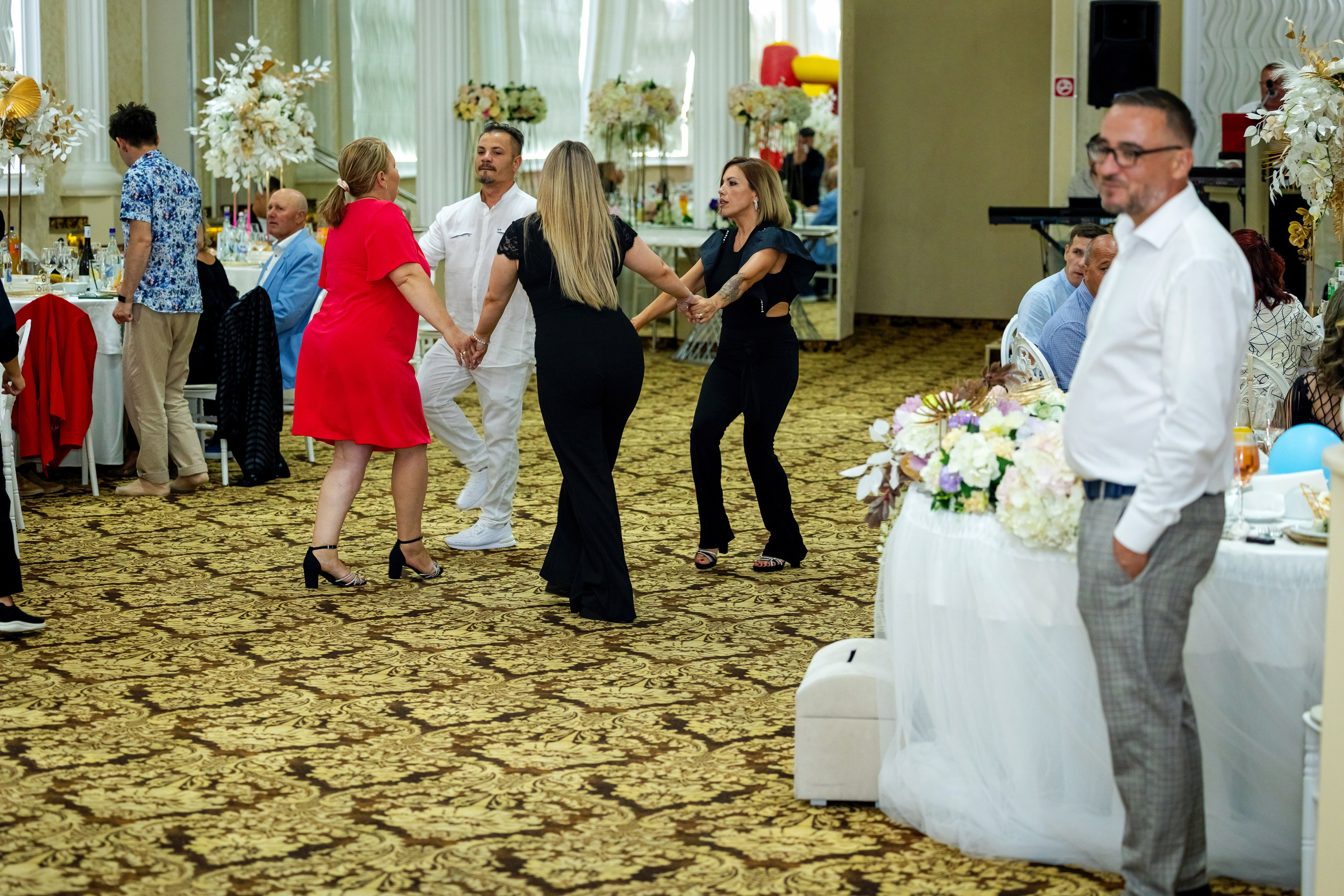 Andrei Damian. Moments By Gub