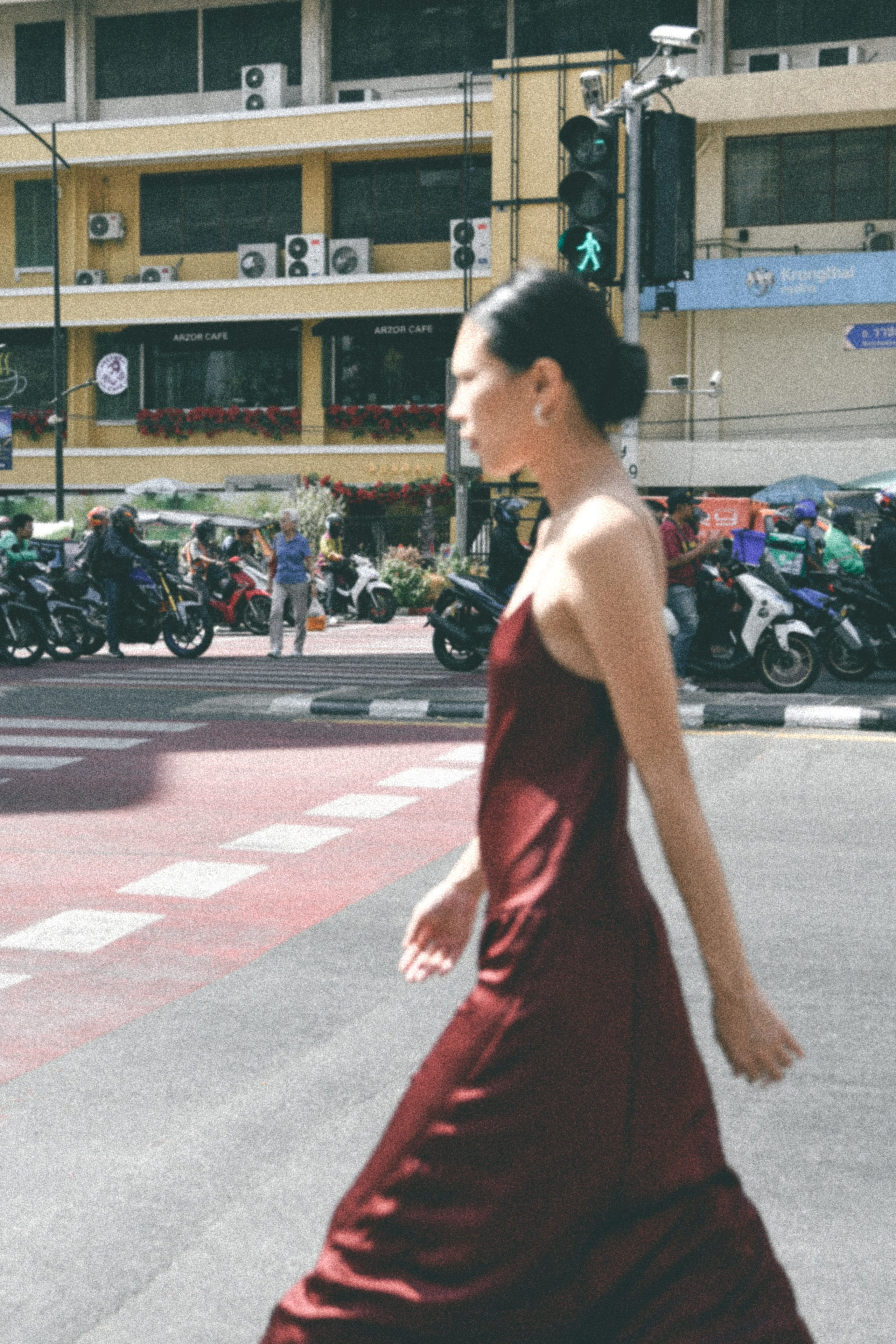 Street for Wiktoria Tao jewelry. Stylist