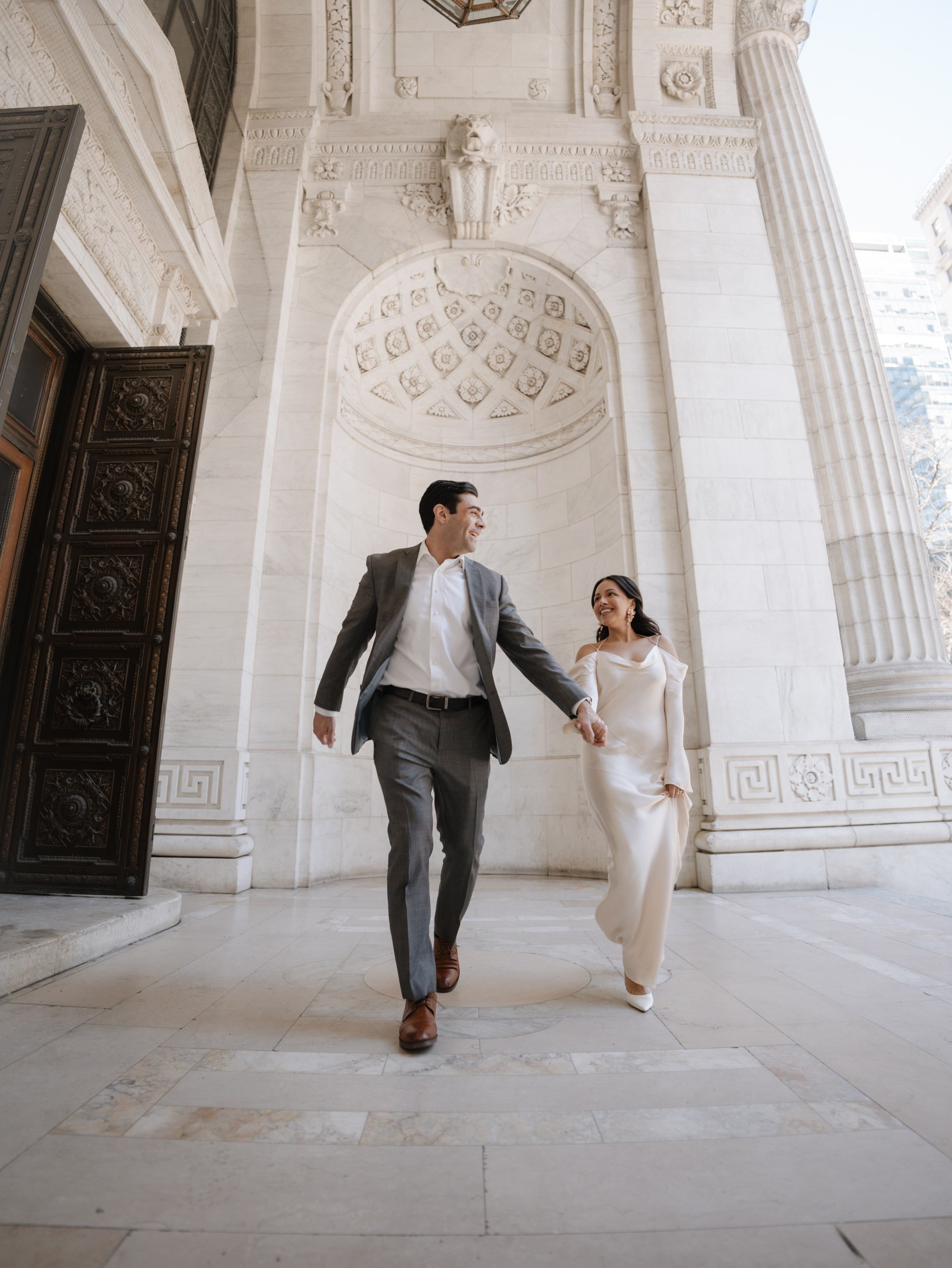 Engagement photo shoot in New York. Portrait and wedding photographer in New York