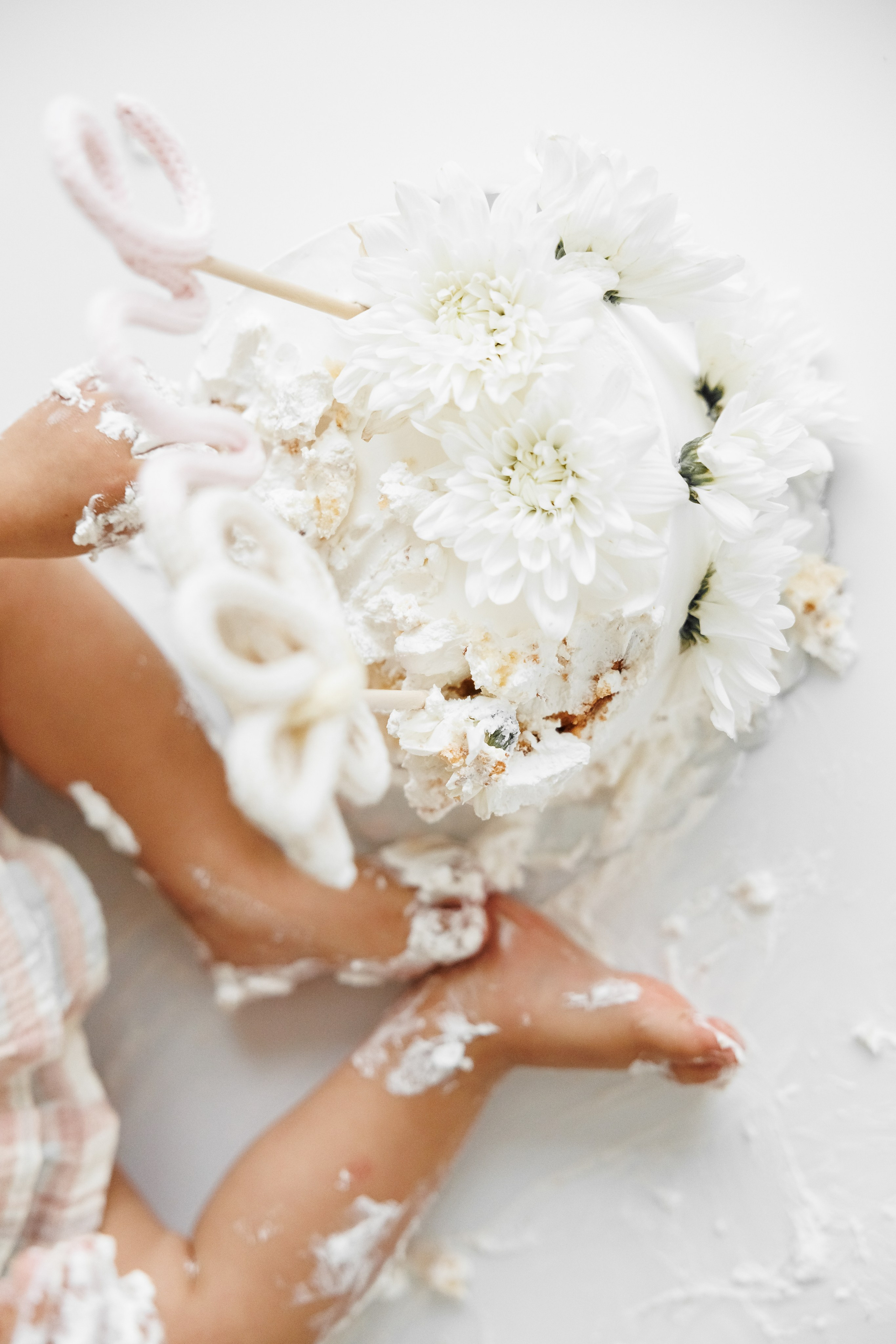 Smash cake. Фотограф Ирина Йотова