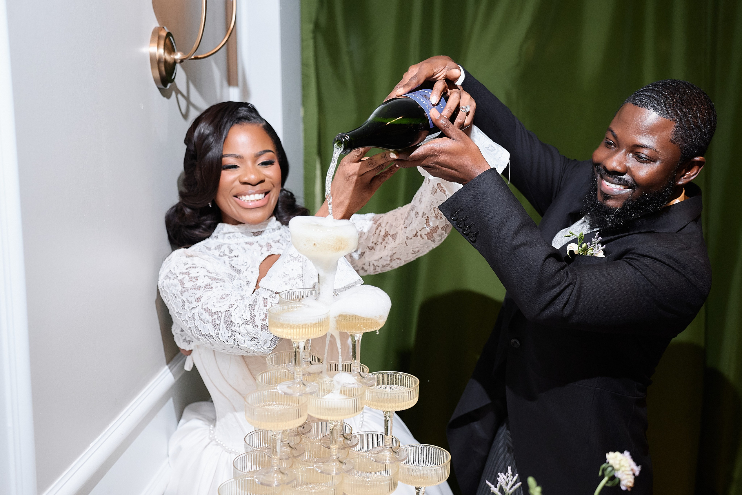 Abby & Kusi. Professional Wedding and event photographer USA New York