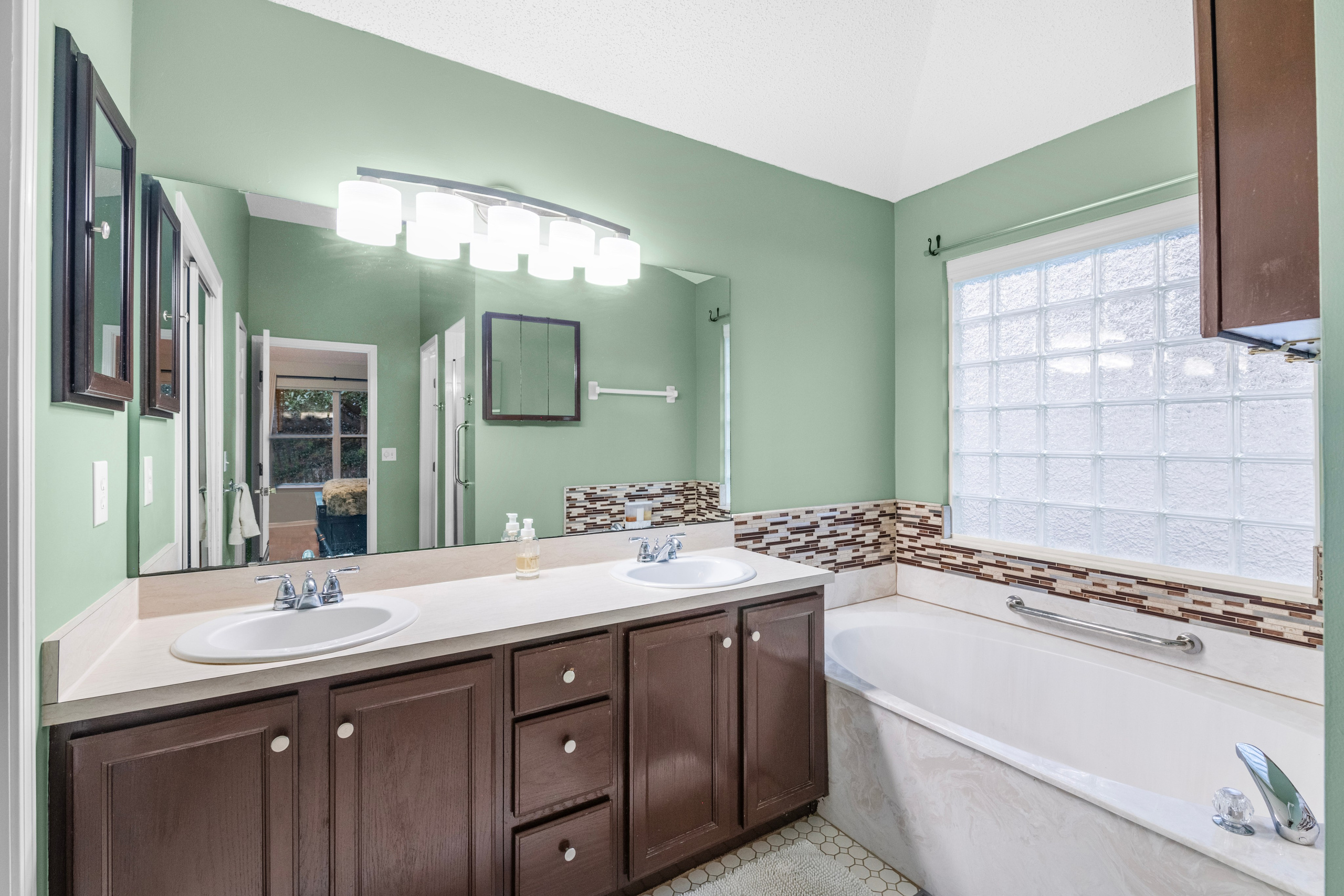 Eagles View Ln, Jacksonville, FL 32 277