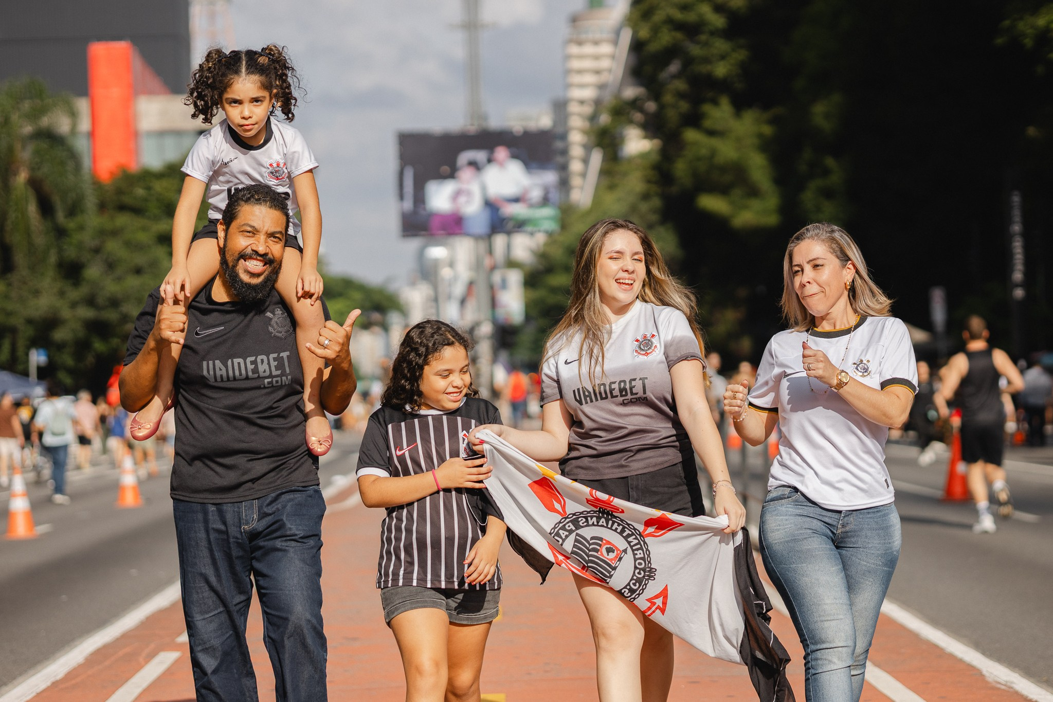 Fernanda Mello — 15 Anos. Clika Photo