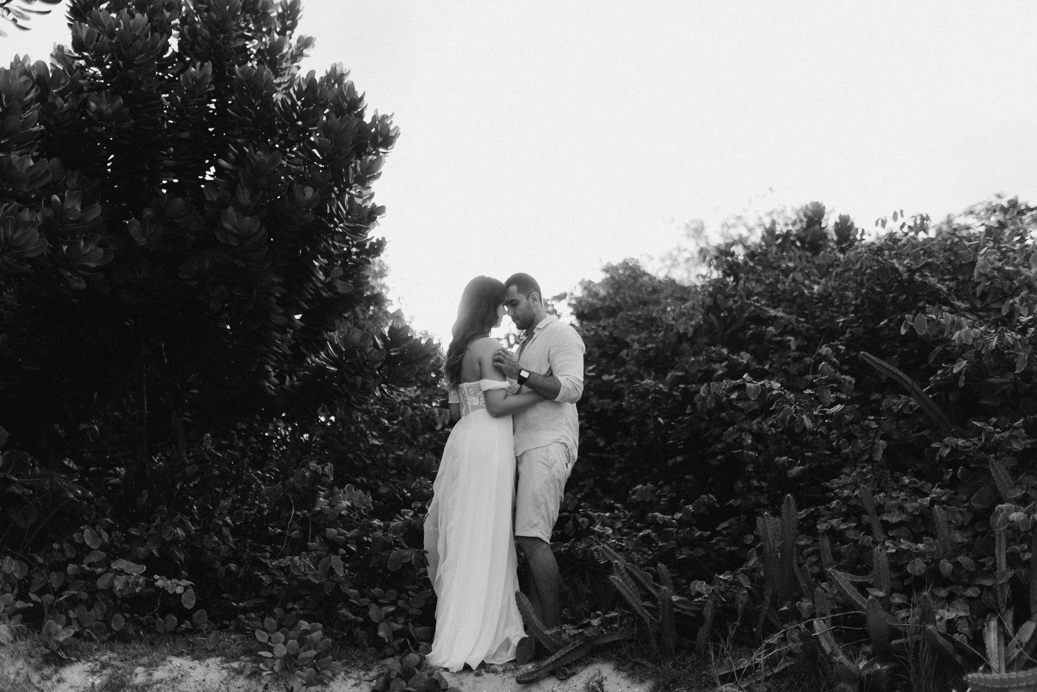 Samantha & Juliano | Ensaio de Casal na Praia de Ubatuba