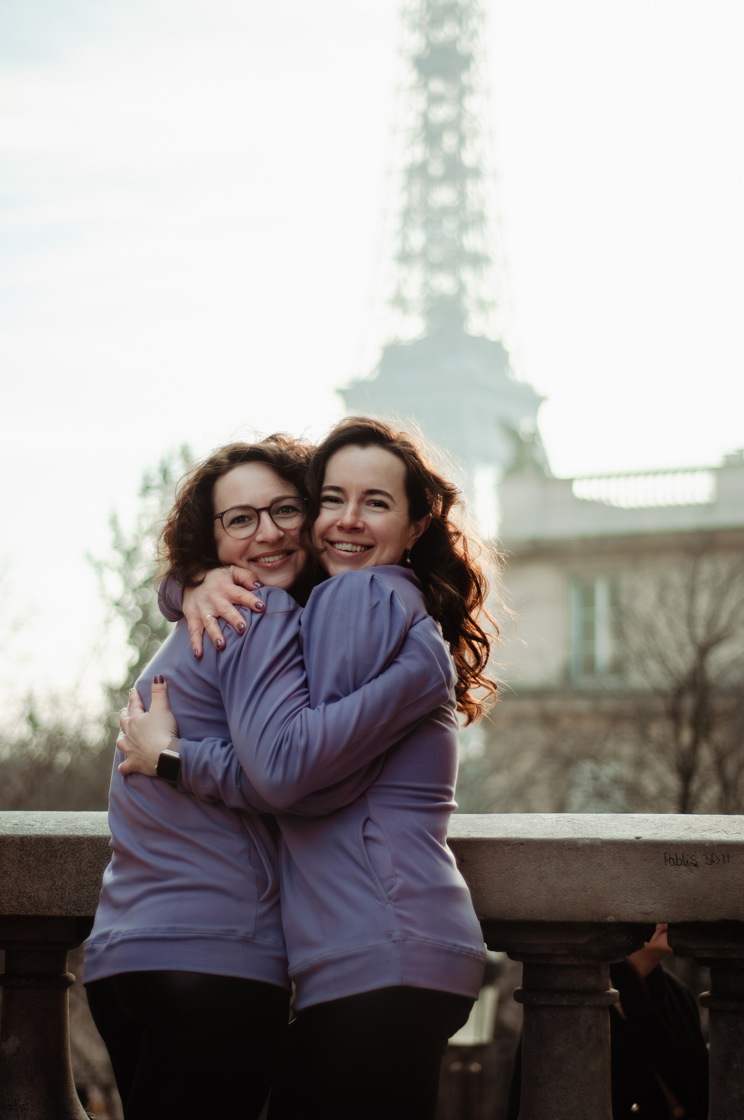 Фотосессия с подругой в Париже. Фотограф в Париже Полина Осипова