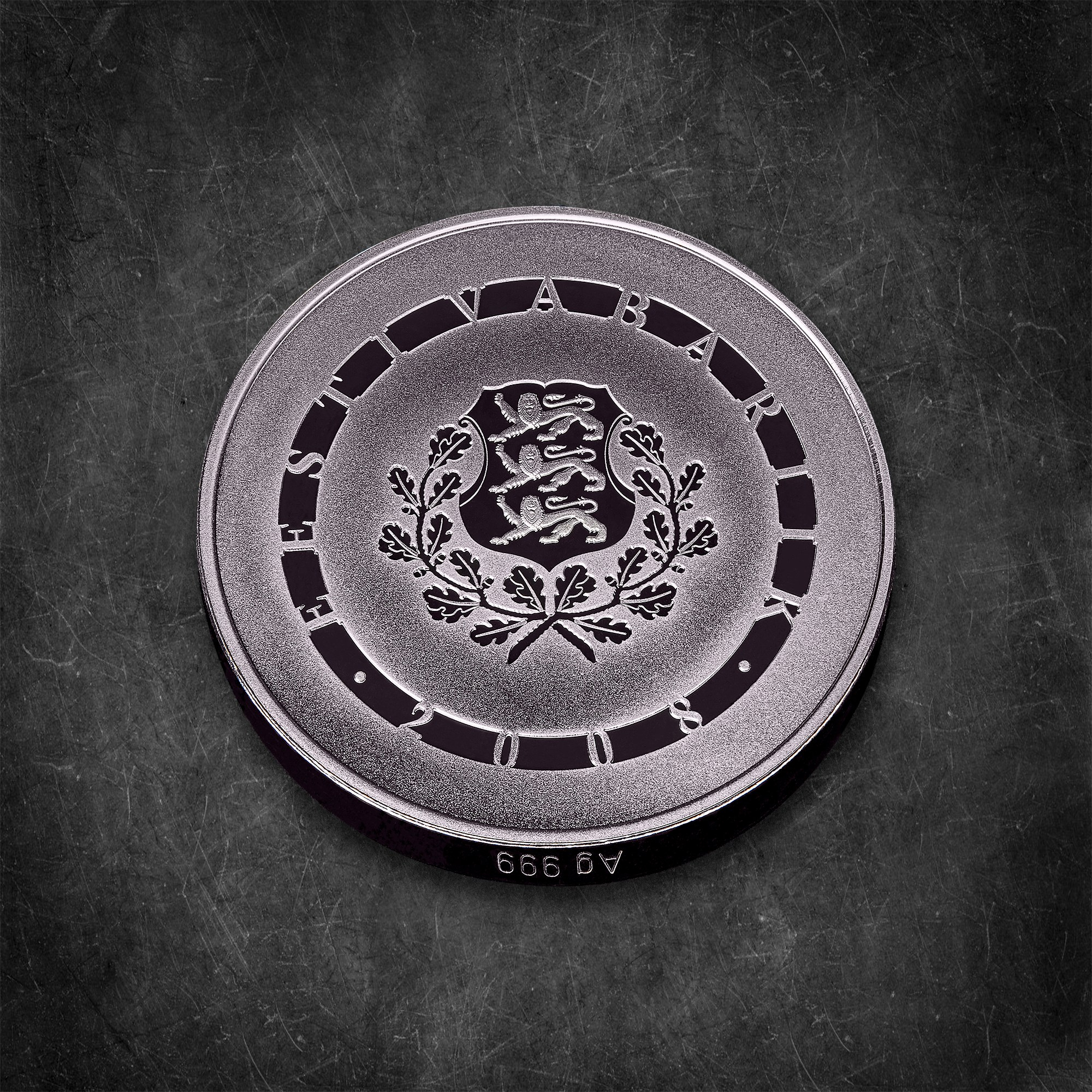 Photographer Roman Djuzev - Silver collector coin dedicatedto the 90th  annyversary of the Republic of Estonia, 10 krooni revers.